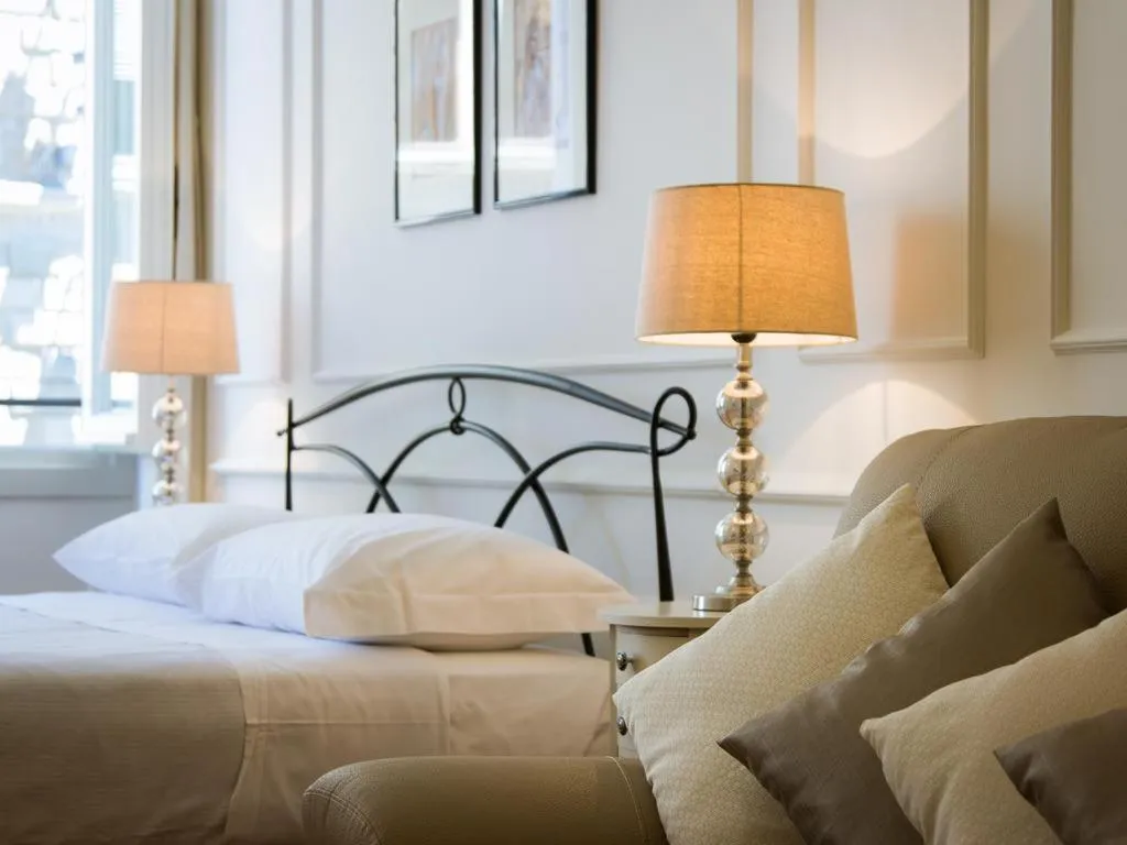 Decorative detail, Bed in Locanda dei Poeti Rooms & Apartments