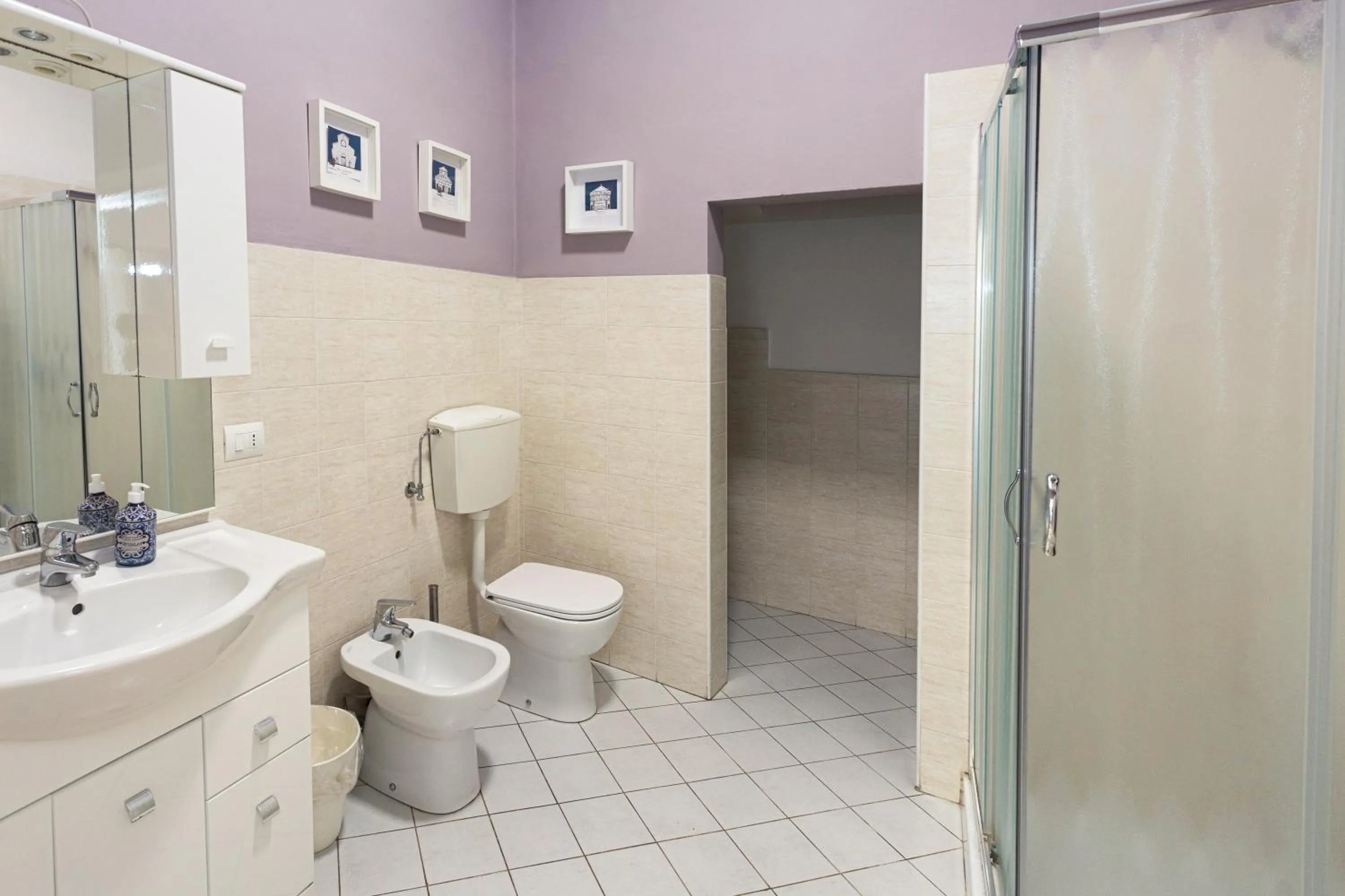 Bathroom in Locanda dei Poeti Rooms & Apartments