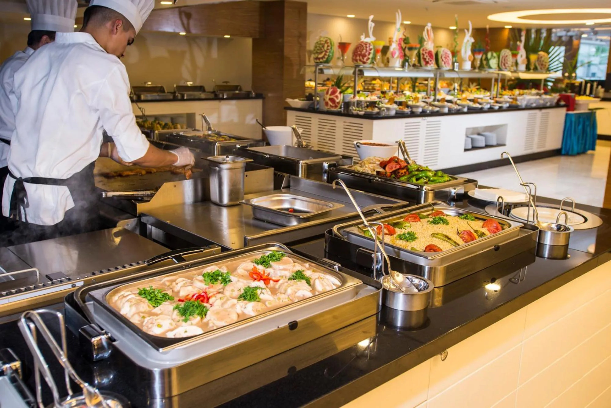 Restaurant/places to eat in Palm World Side Resort & Spa