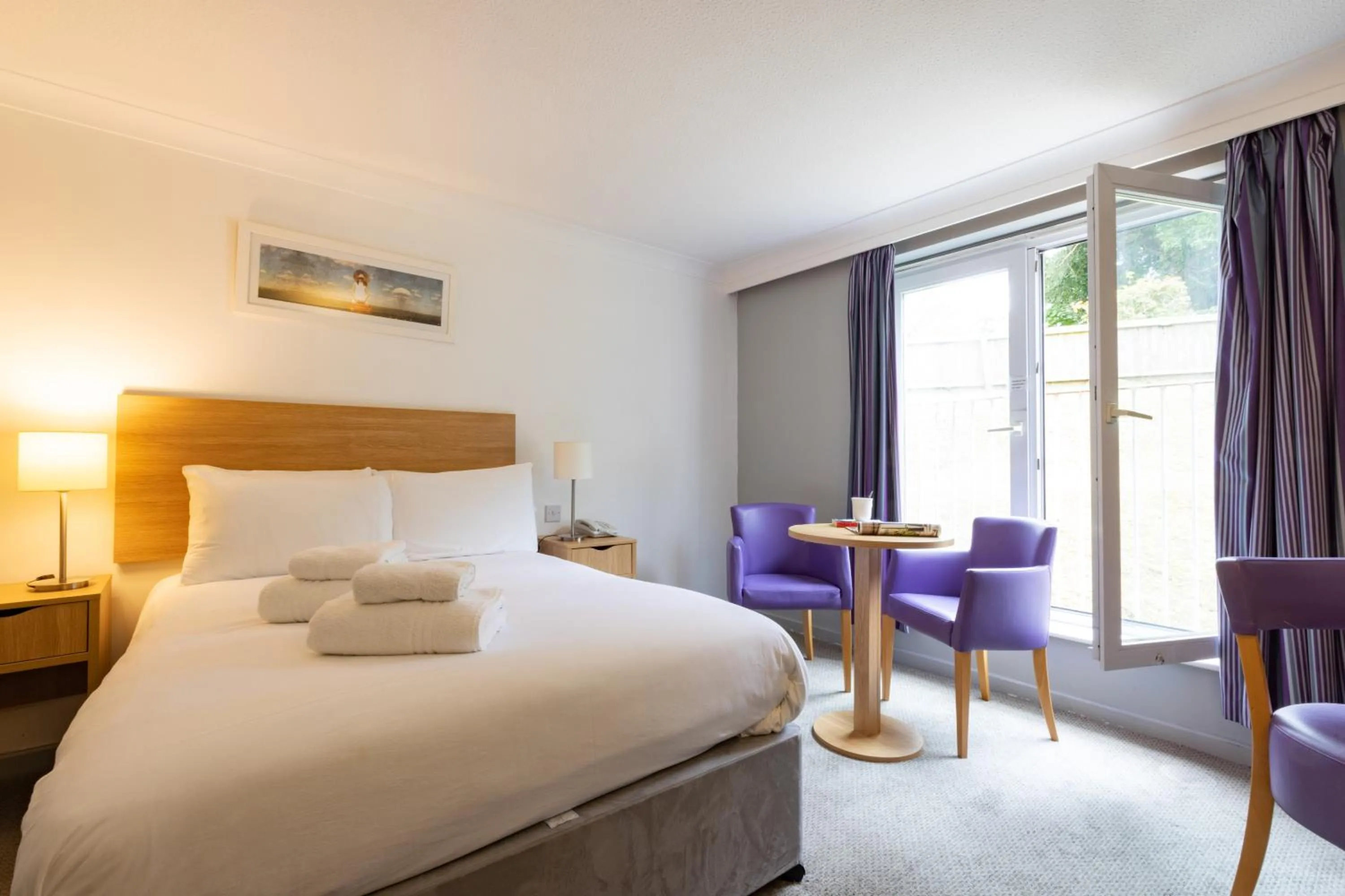 Bed in The Caledonian Island Hotel