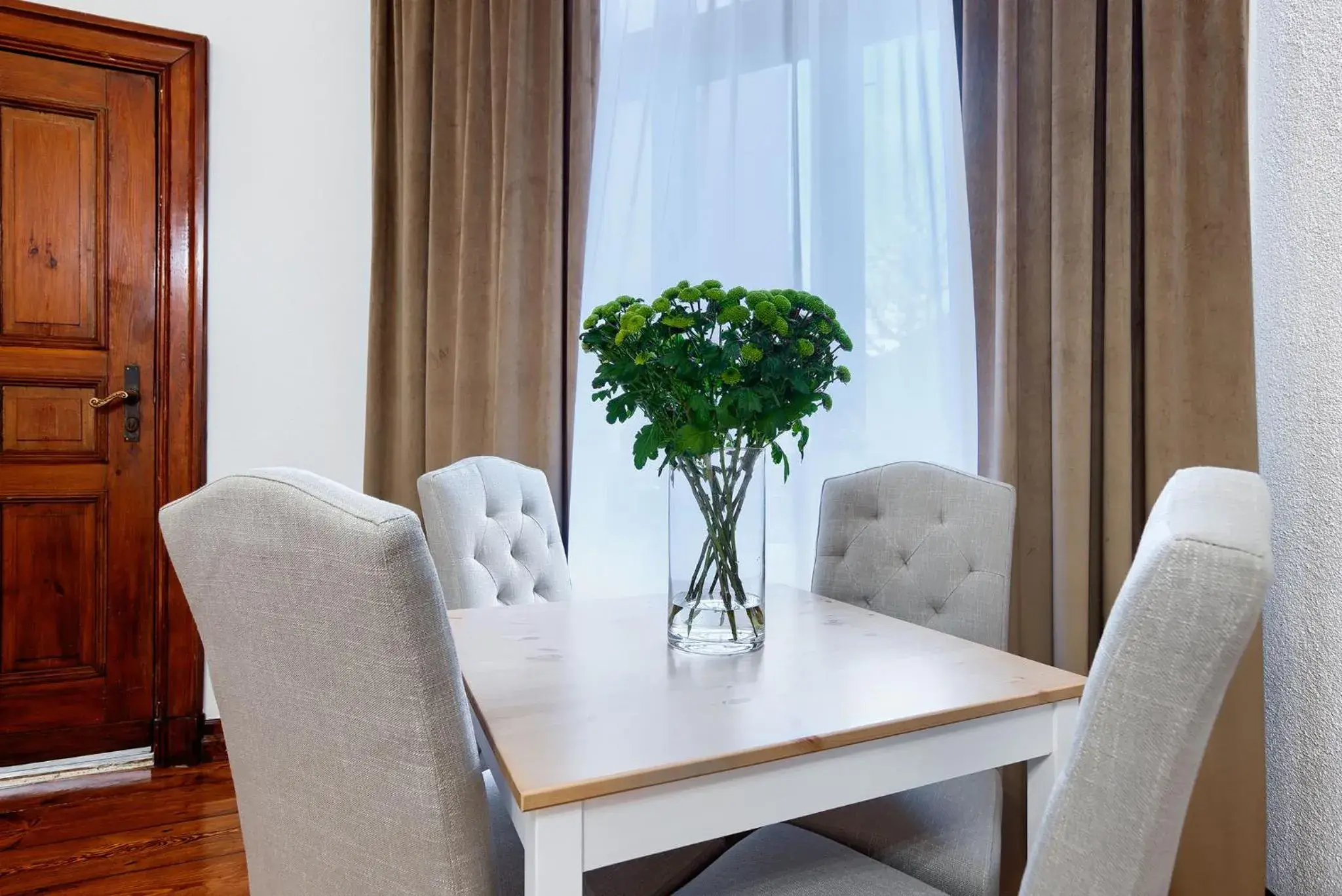 One-Bedroom Apartment in Aparthotel 1899 by Platinum One-Bedroom Apartment in Aparthotel 1899 by Platinum