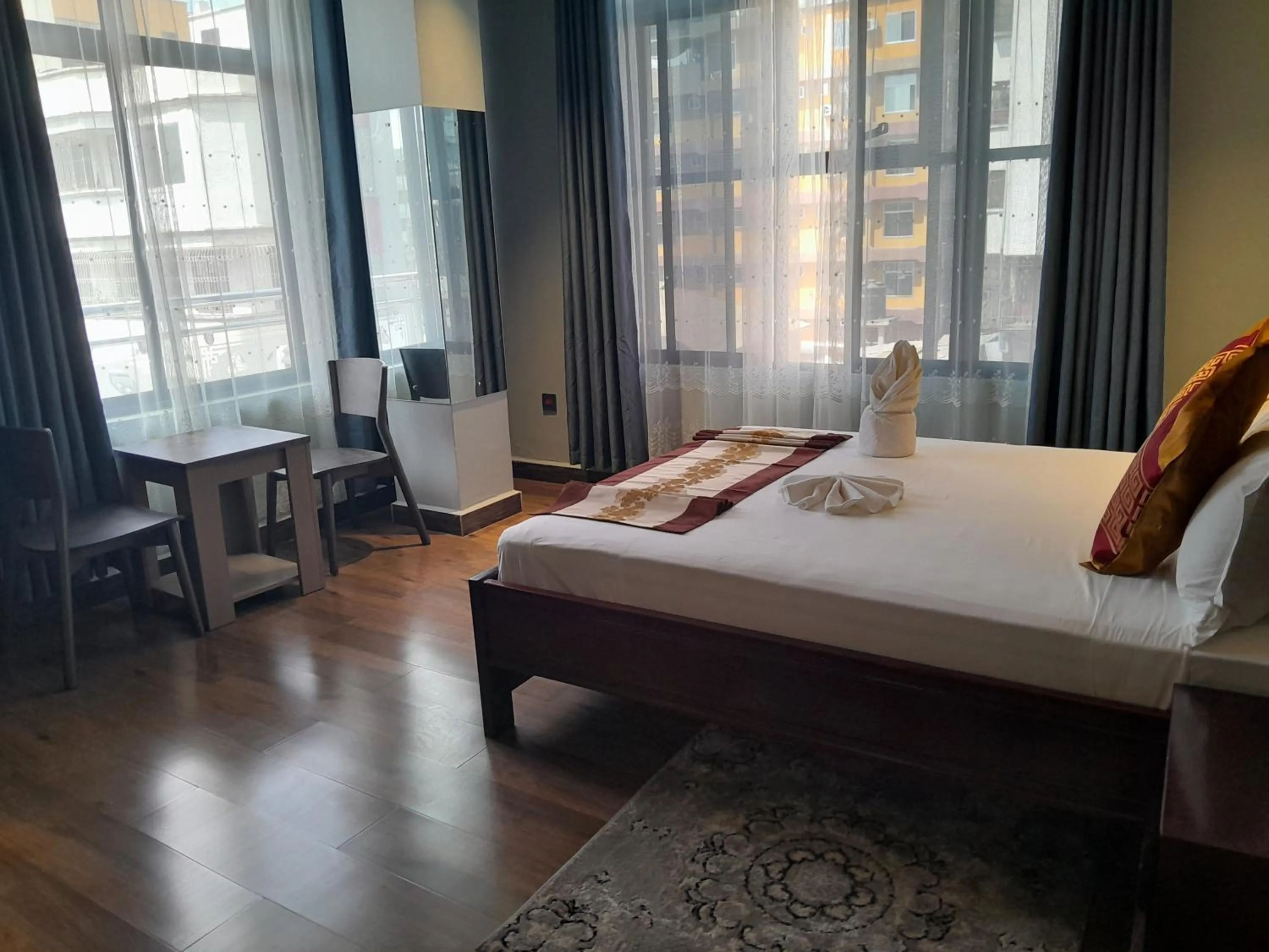 Photo of the whole room, Bed in Mazola Diamond Hotel