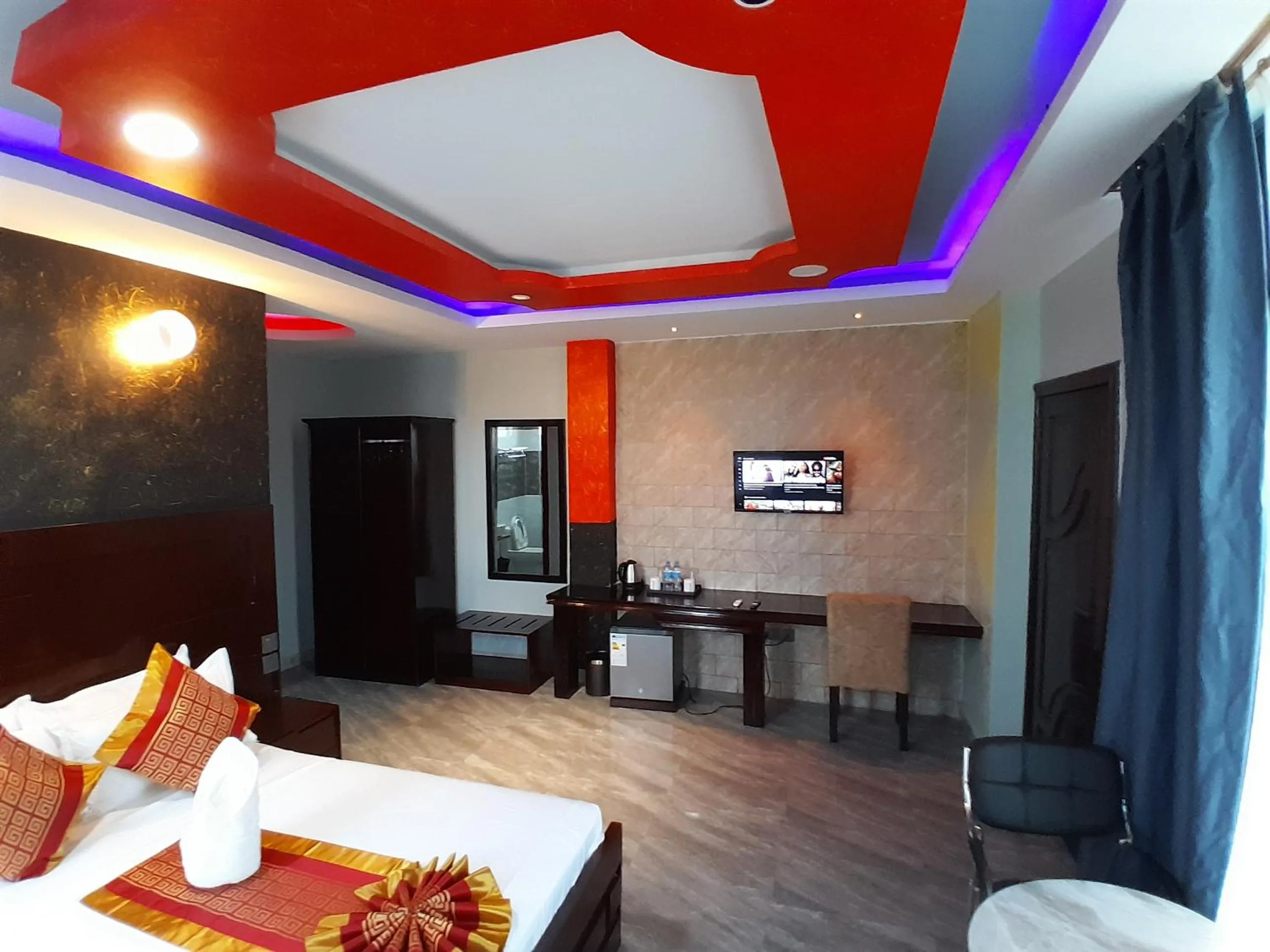 Bed in Mazola Diamond Hotel