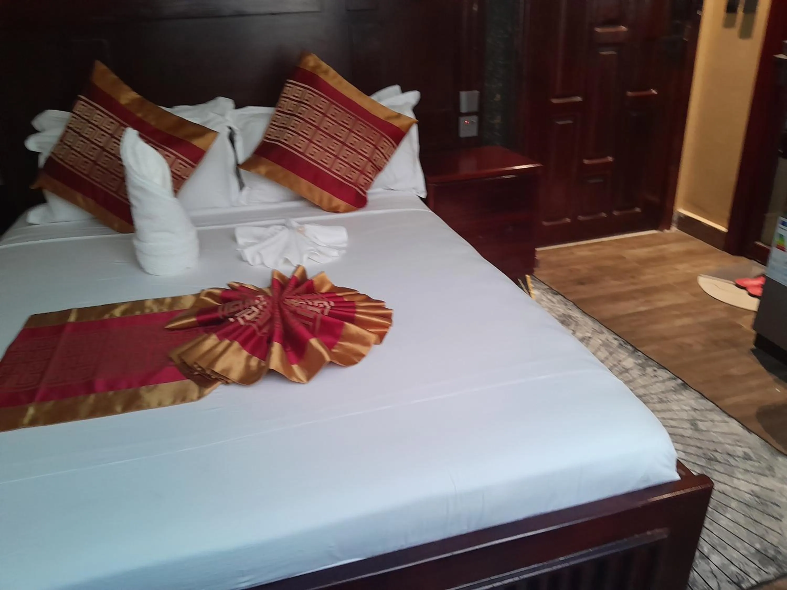 Bed in Mazola Diamond Hotel