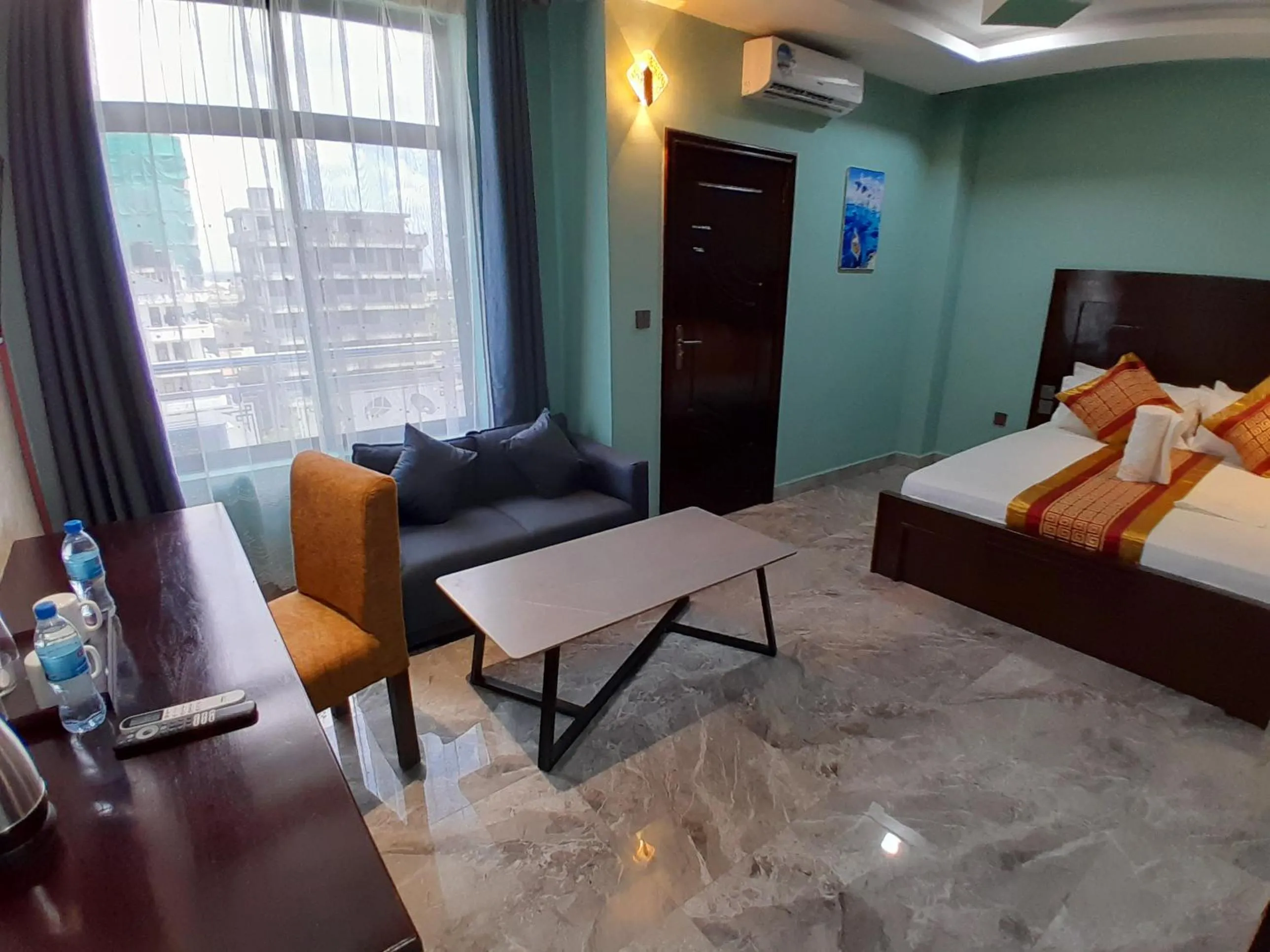 Photo of the whole room, Bed in Mazola Diamond Hotel