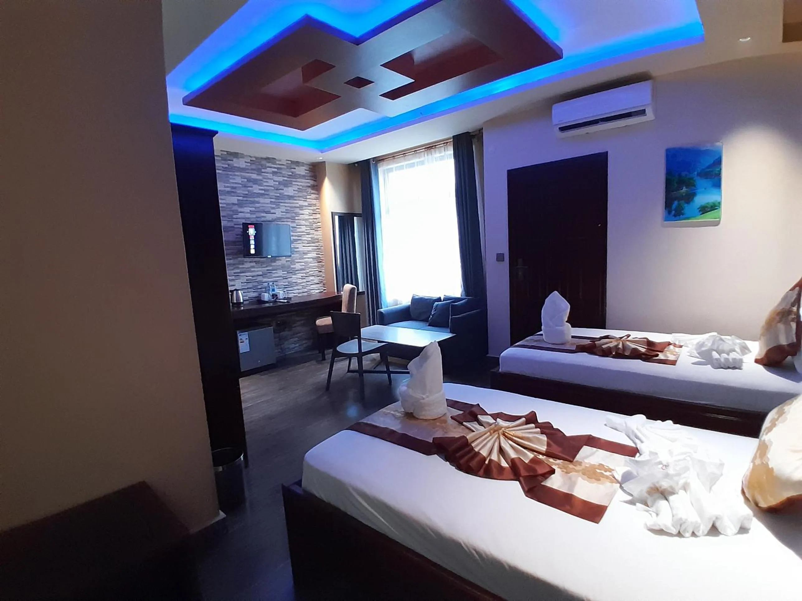 Bed in Mazola Diamond Hotel