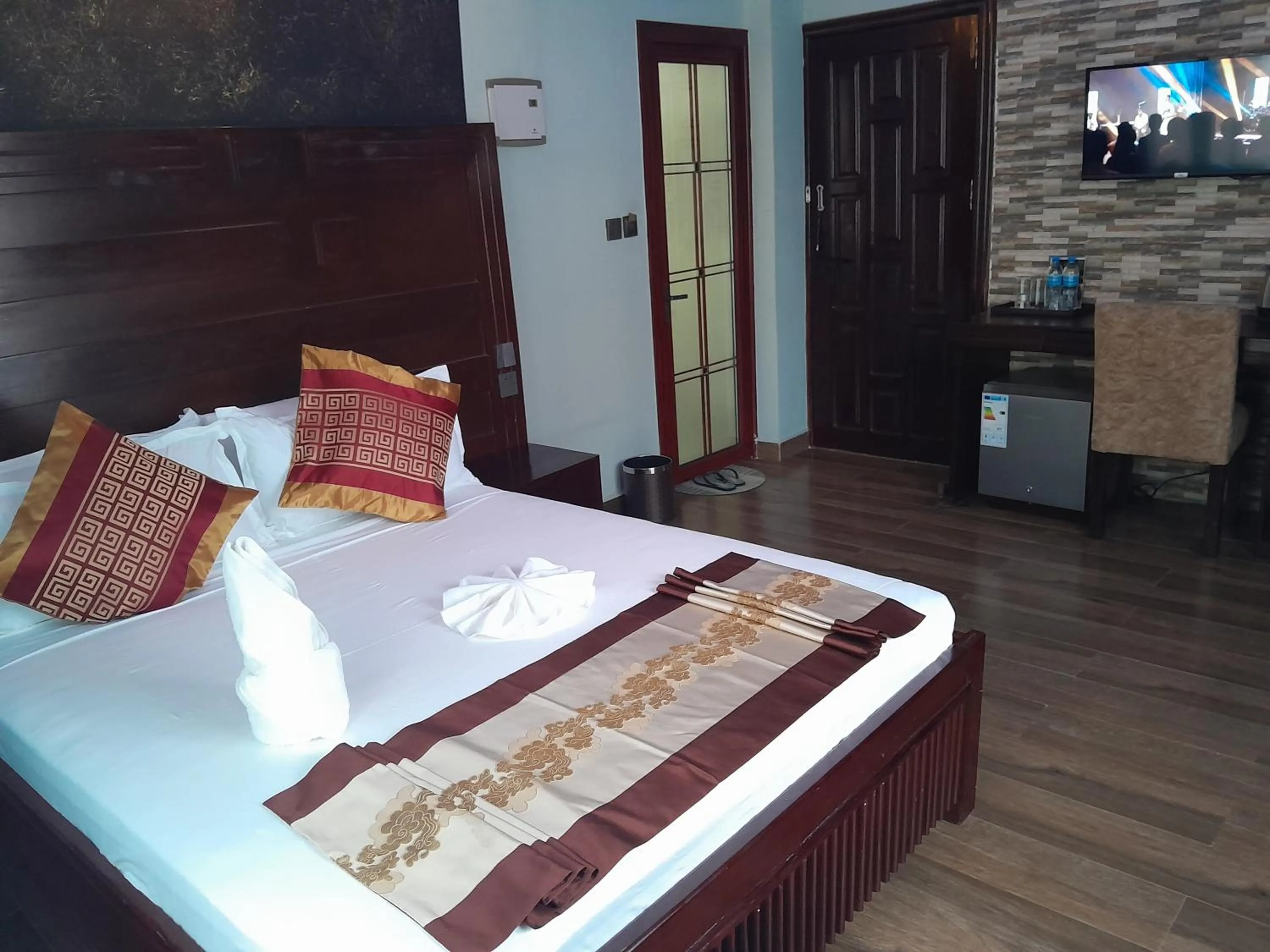 Photo of the whole room, Bed in Mazola Diamond Hotel