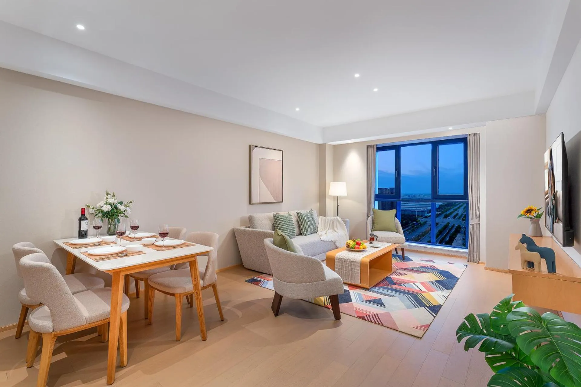 TV and multimedia in Somerset Fengdong Xi'an