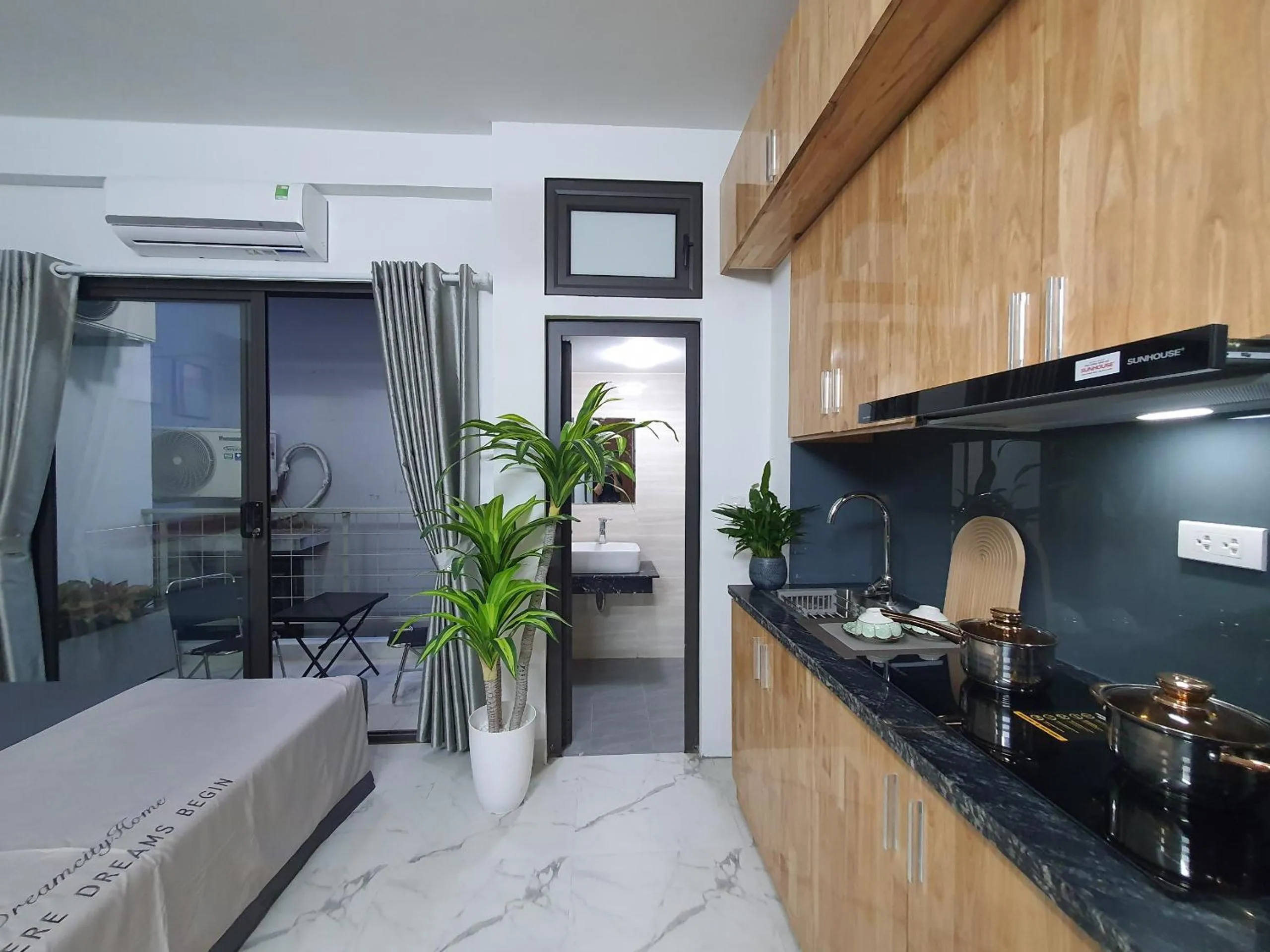 Photo of the whole room in The Chilling'N Homestay Ha Noi 89