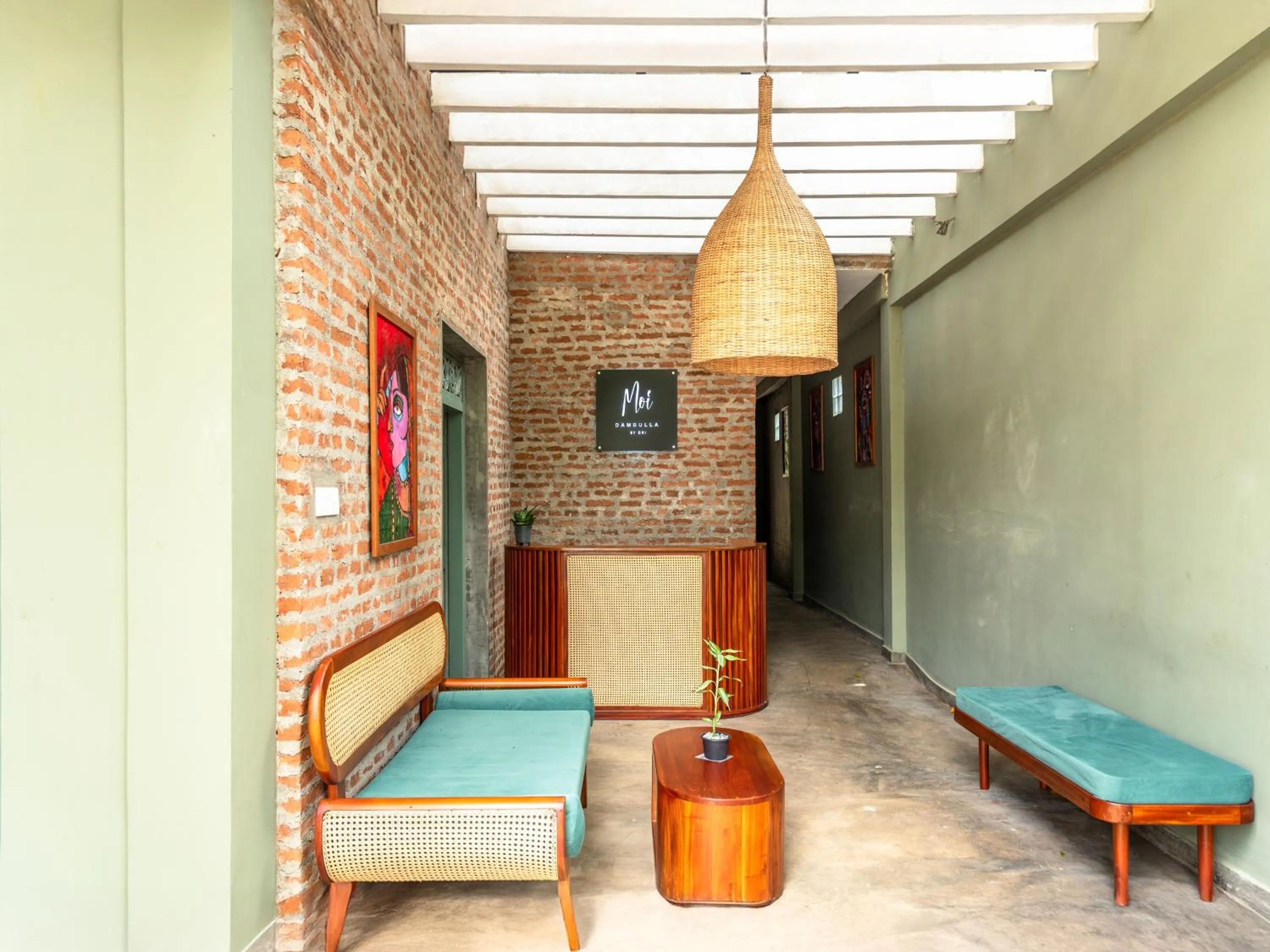 Lobby or reception in Moi Dambulla by DBI