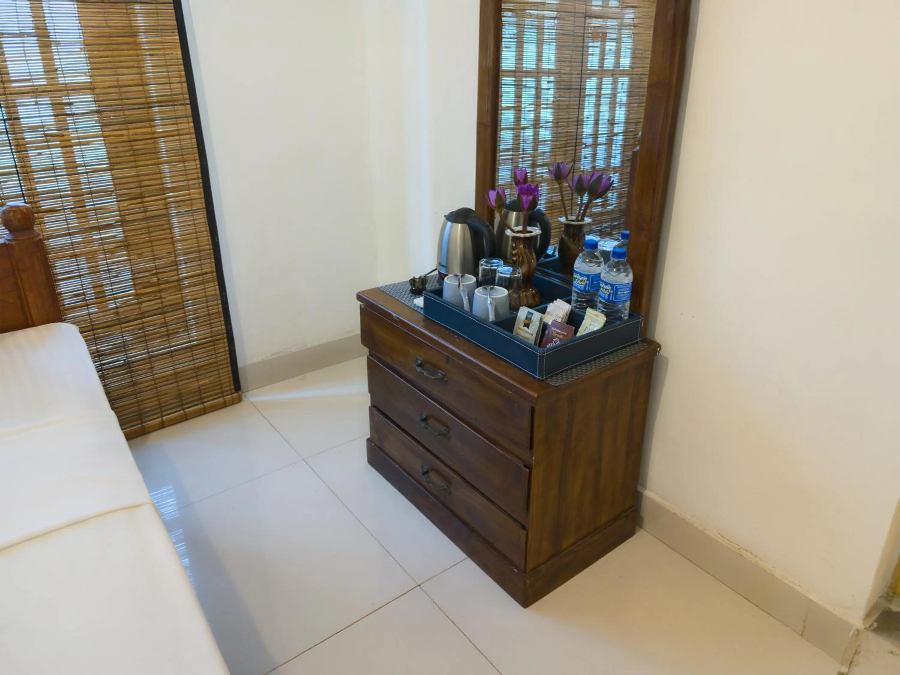 Coffee/tea facilities in Moi Dambulla by DBI