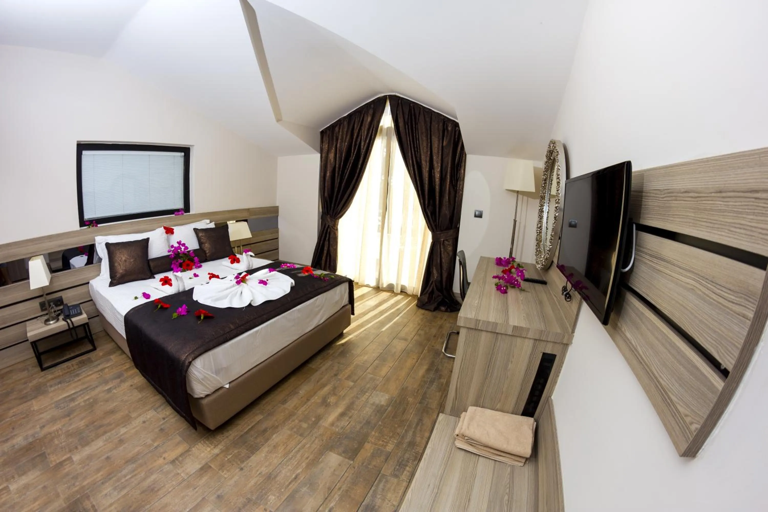 Decorative detail, Bed in S3 Seahorse Beach Club