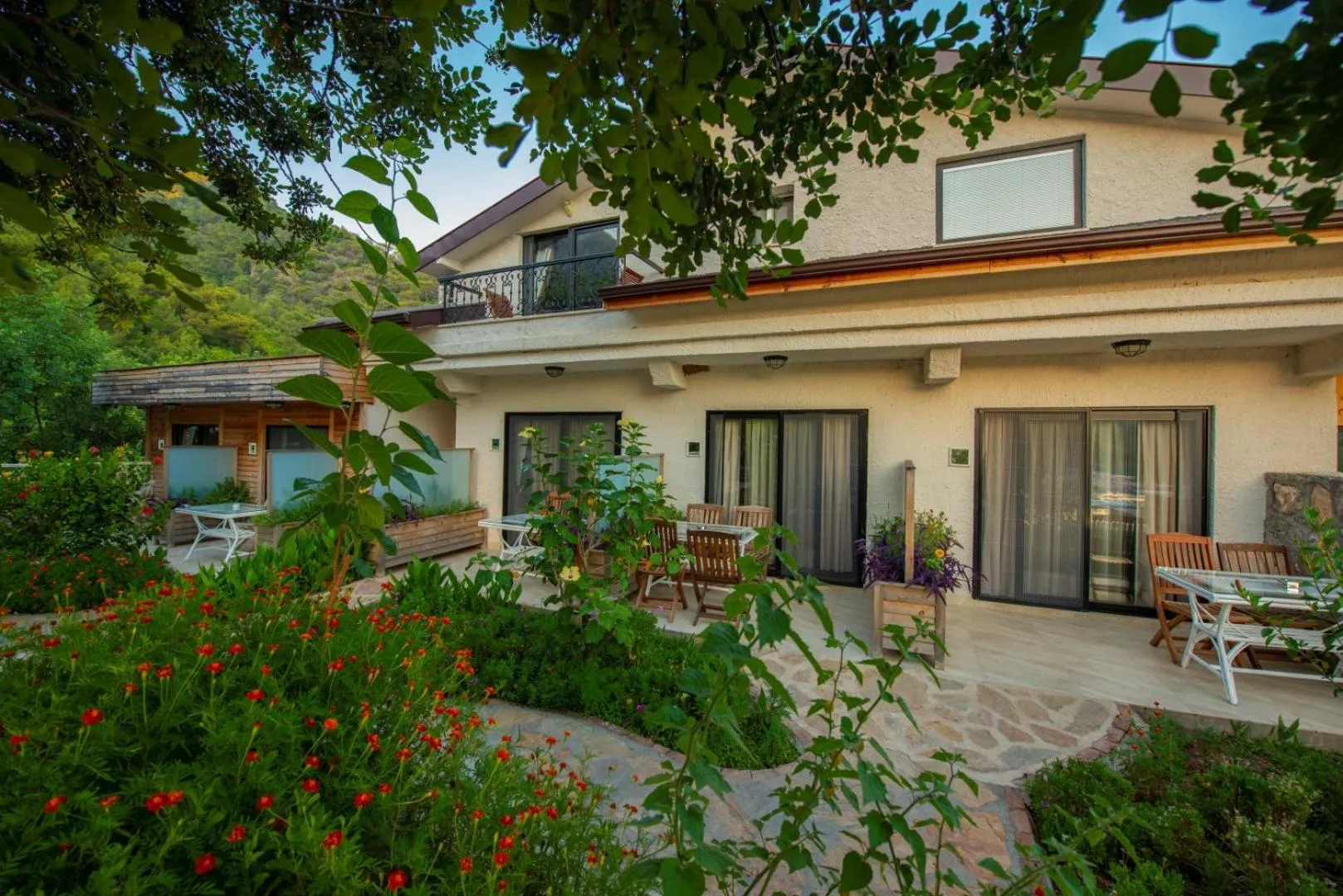 Garden view in S3 Seahorse Beach Club