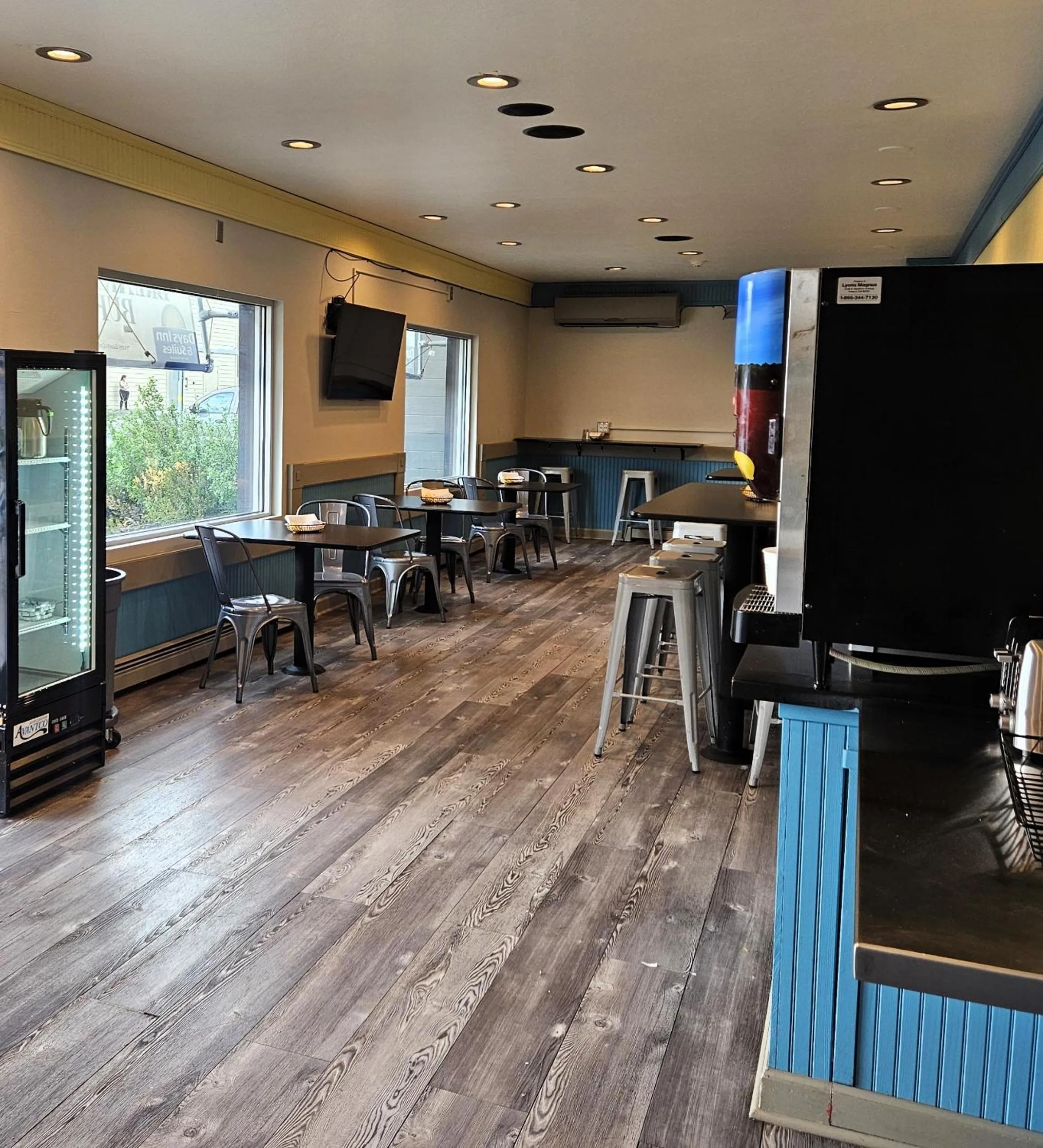 Breakfast in Days Inn and Suites by Wyndham Downtown Missoula-University