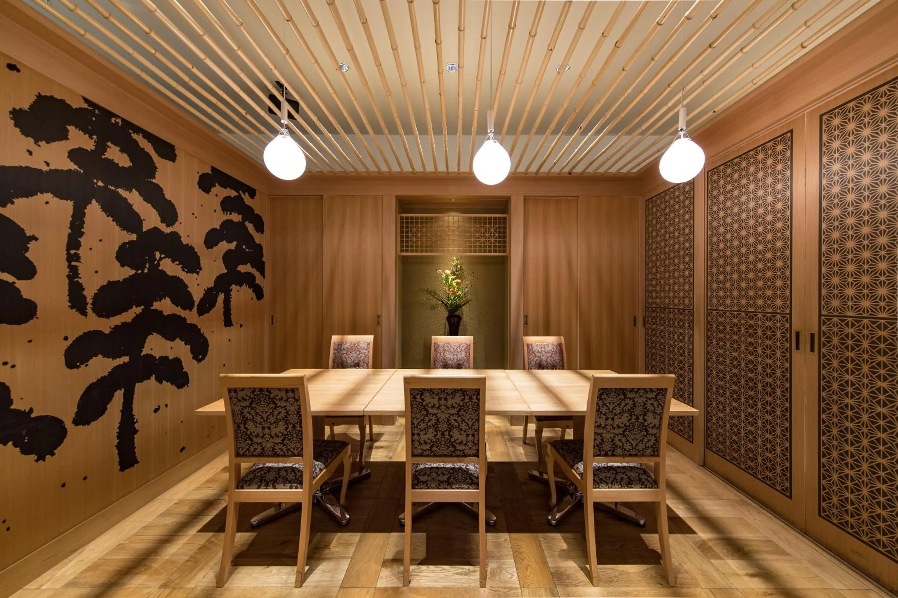 Restaurant/places to eat in JR Kyushu Hotel Blossom Oita