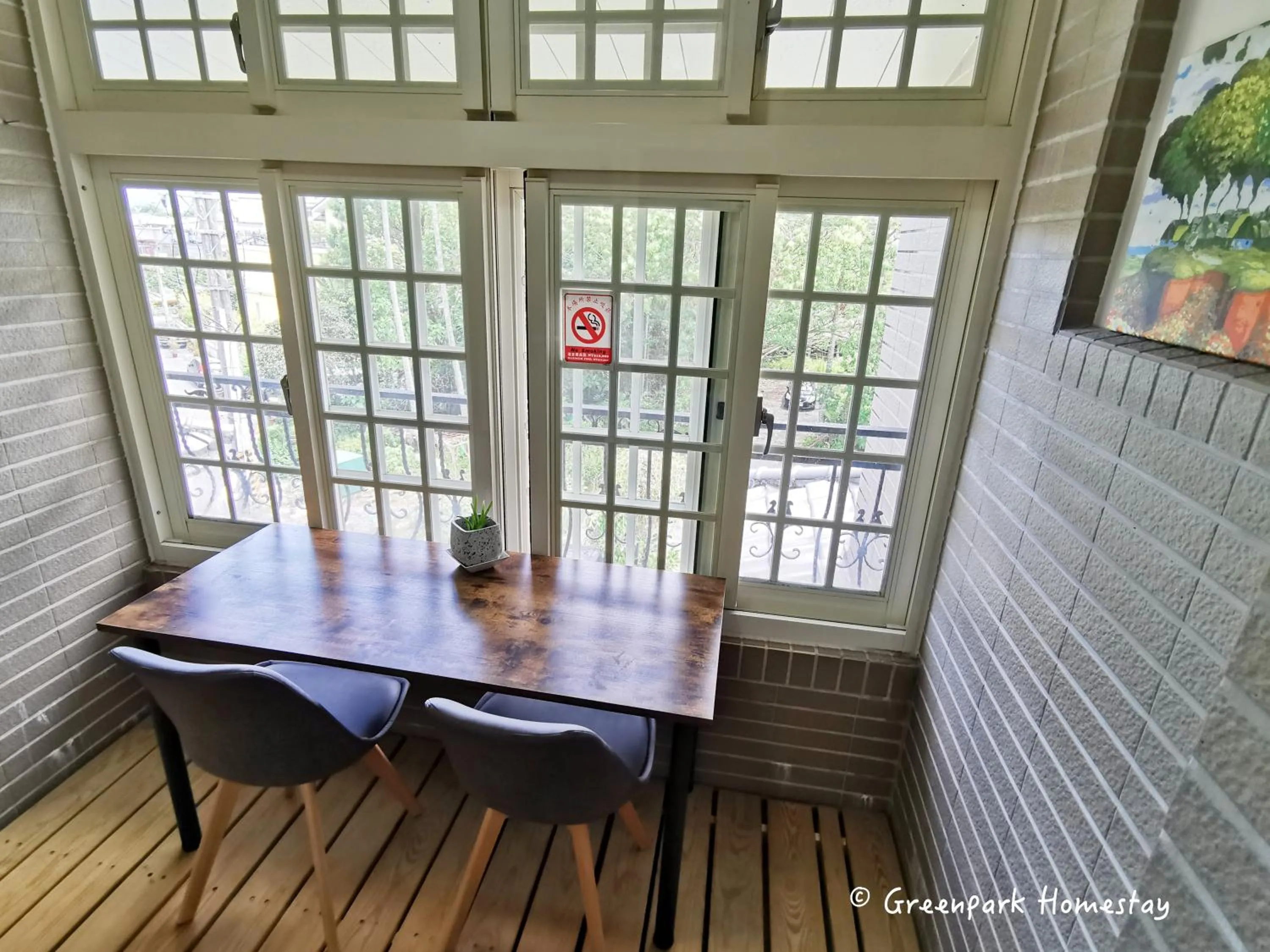 Balcony/Terrace in Green Park Homestay