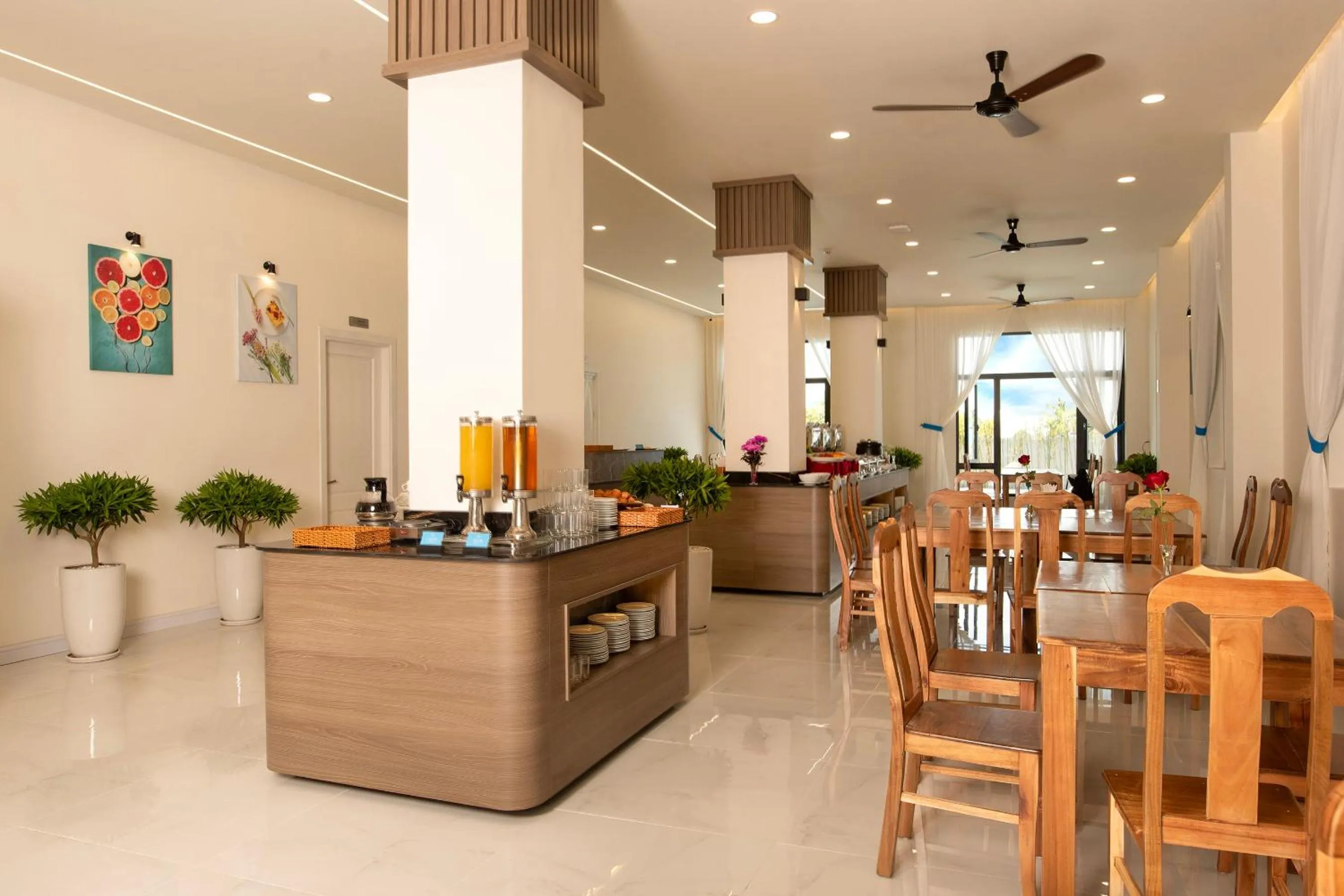 Restaurant/places to eat in KLC Holidays Phu Quoc Hotel