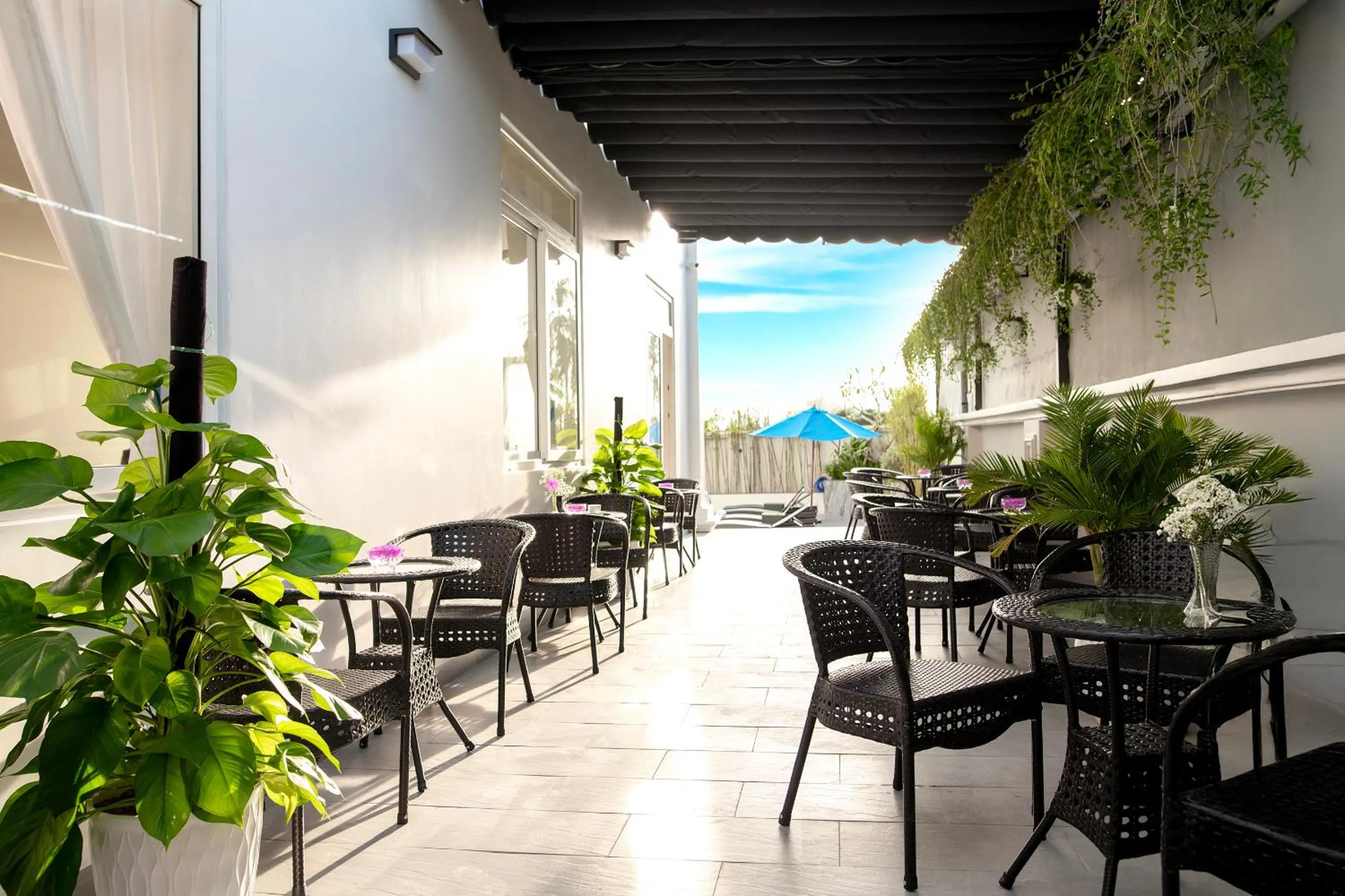 Seating area in KLC Holidays Phu Quoc Hotel