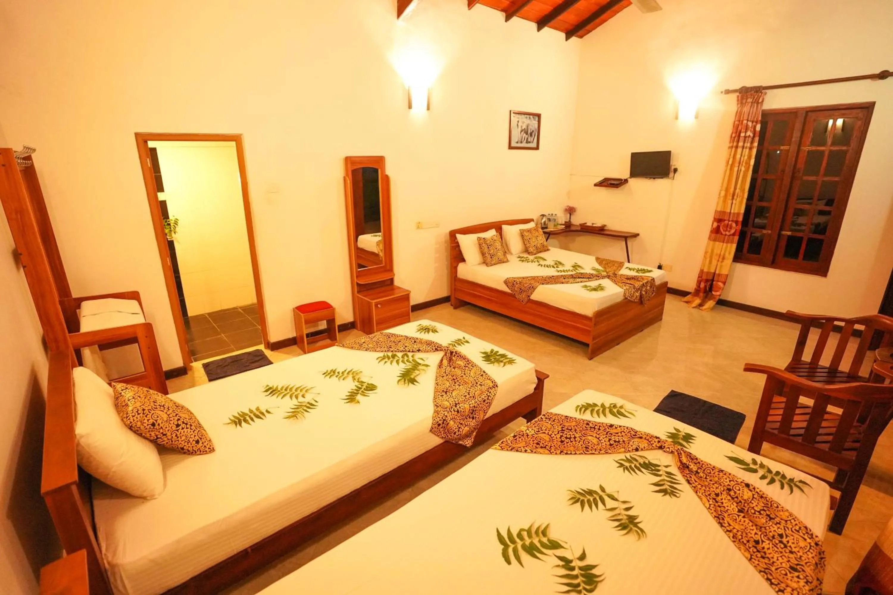 Photo of the whole room, Bed in Vaana Resort