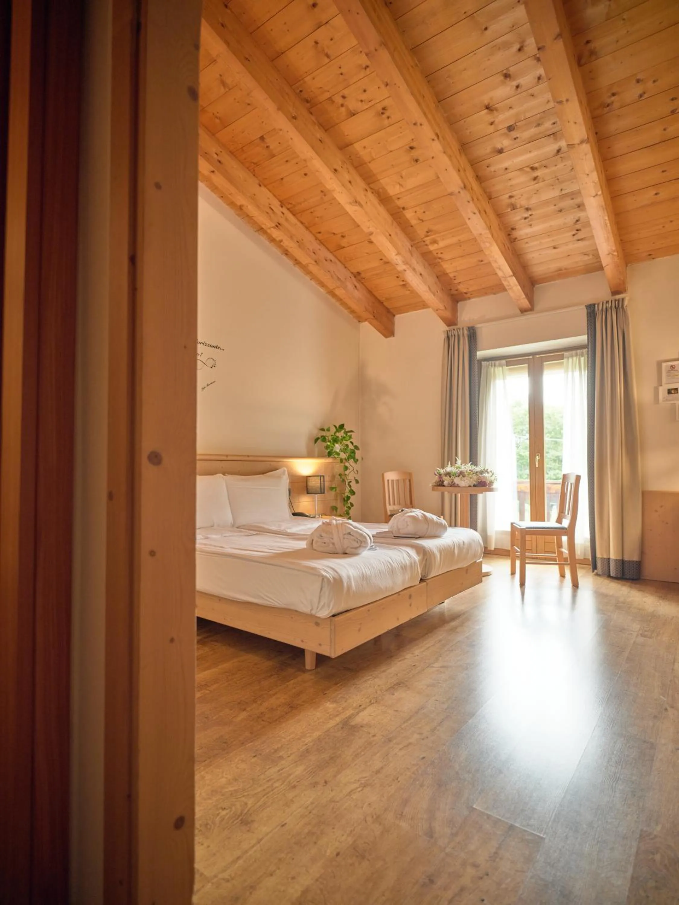 Bedroom, Bed in Ai Cadelach Hotel Giulia