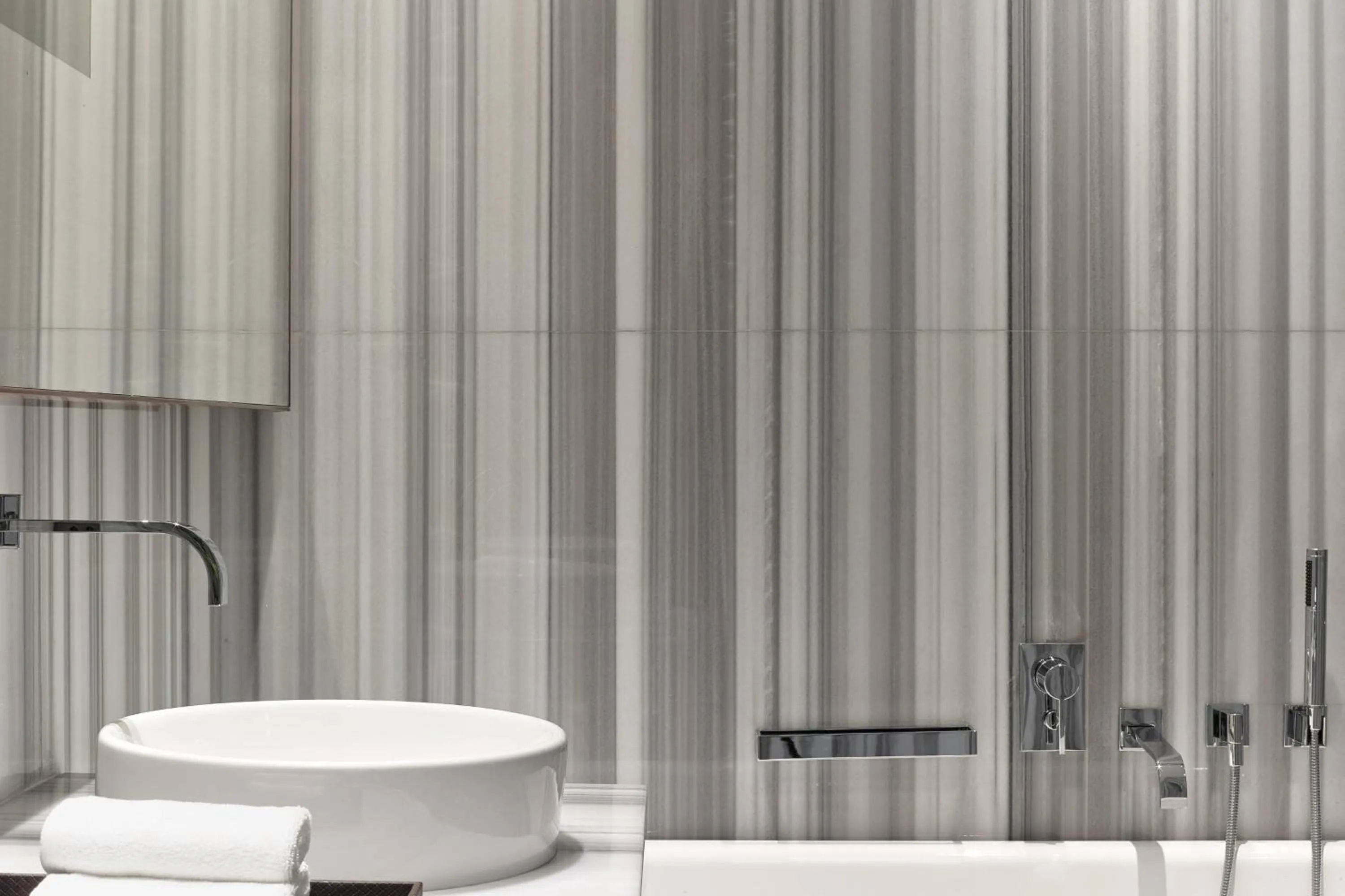 Photo of the whole room in The St. Regis Istanbul