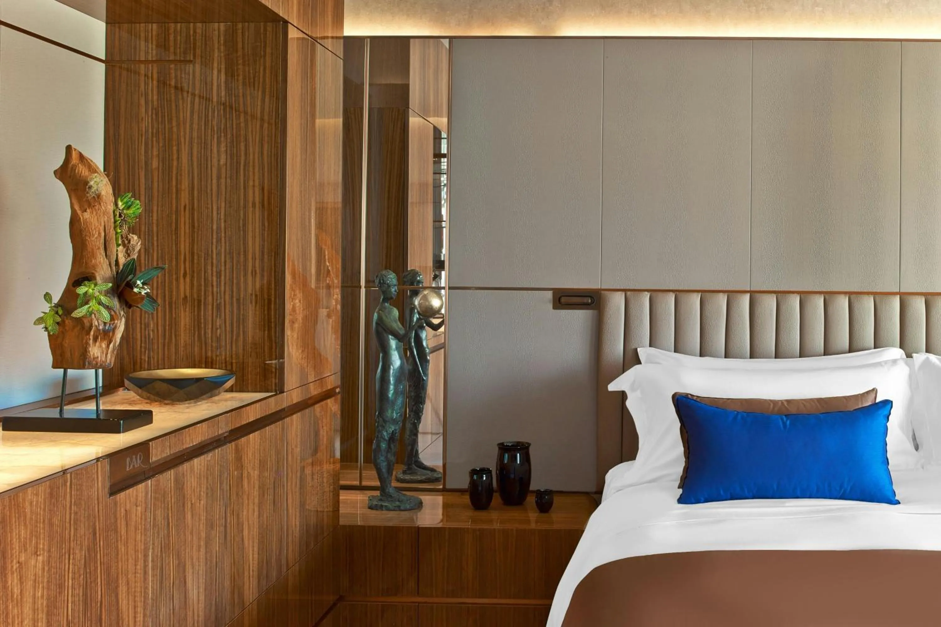 Photo of the whole room, Bed in The St. Regis Istanbul