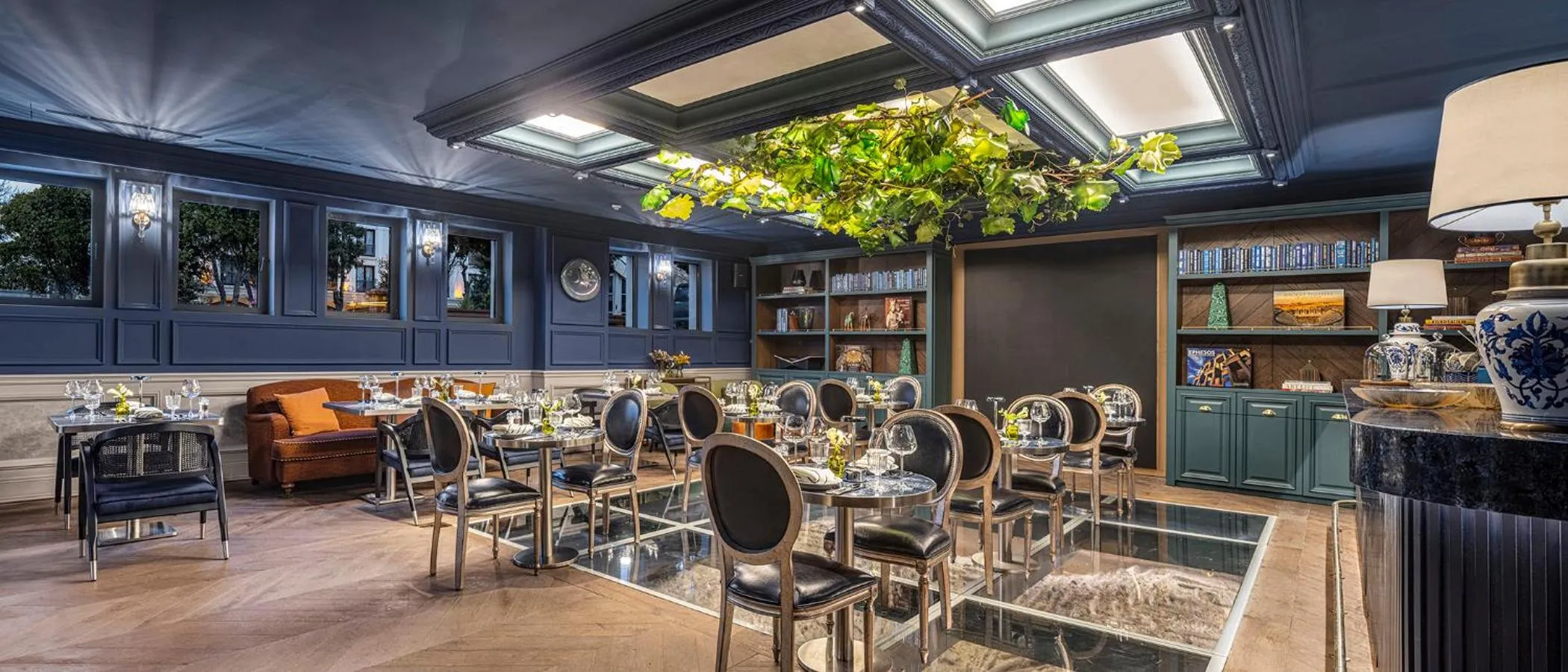 Restaurant/places to eat in Komana Hotel Binbirdirek