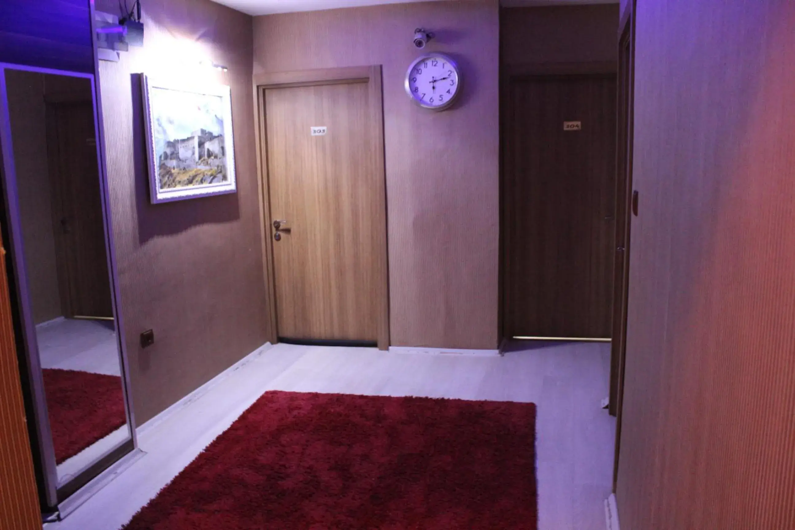 Single Room with Bathroom in Kars Konak Hotel Single Room with Bathroom in Kars Konak Hotel