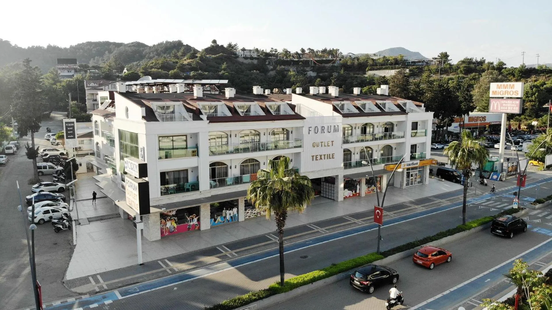 Property building in Forum Residence Hotel