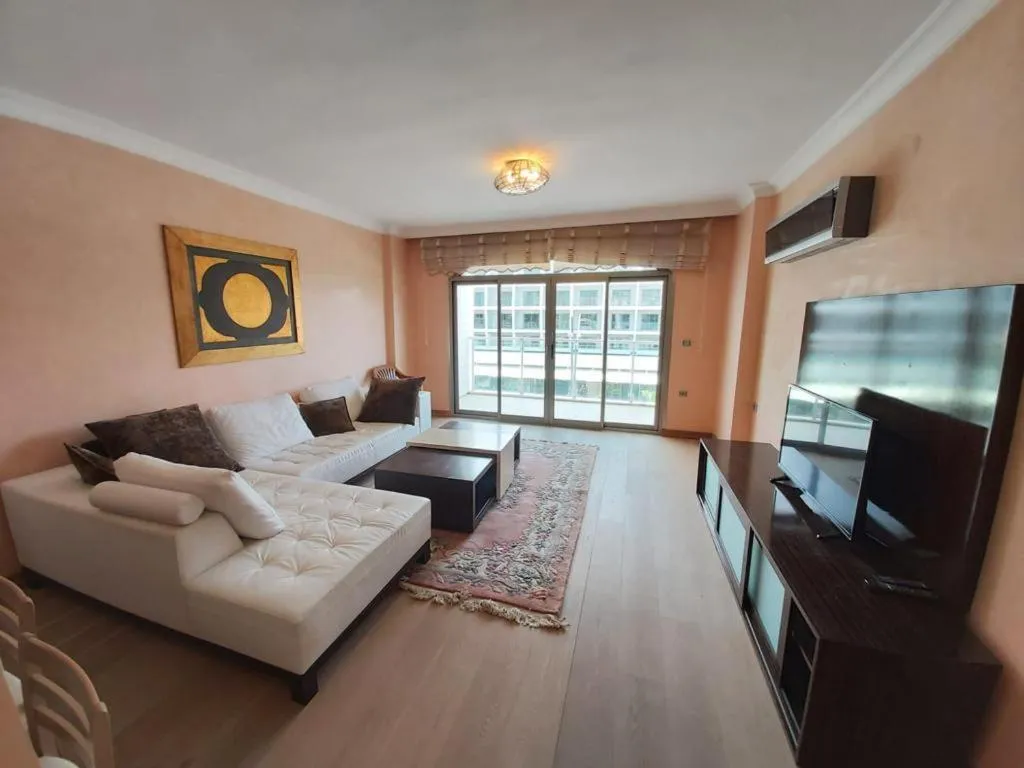 Living room, Bed in Forum Residence Hotel