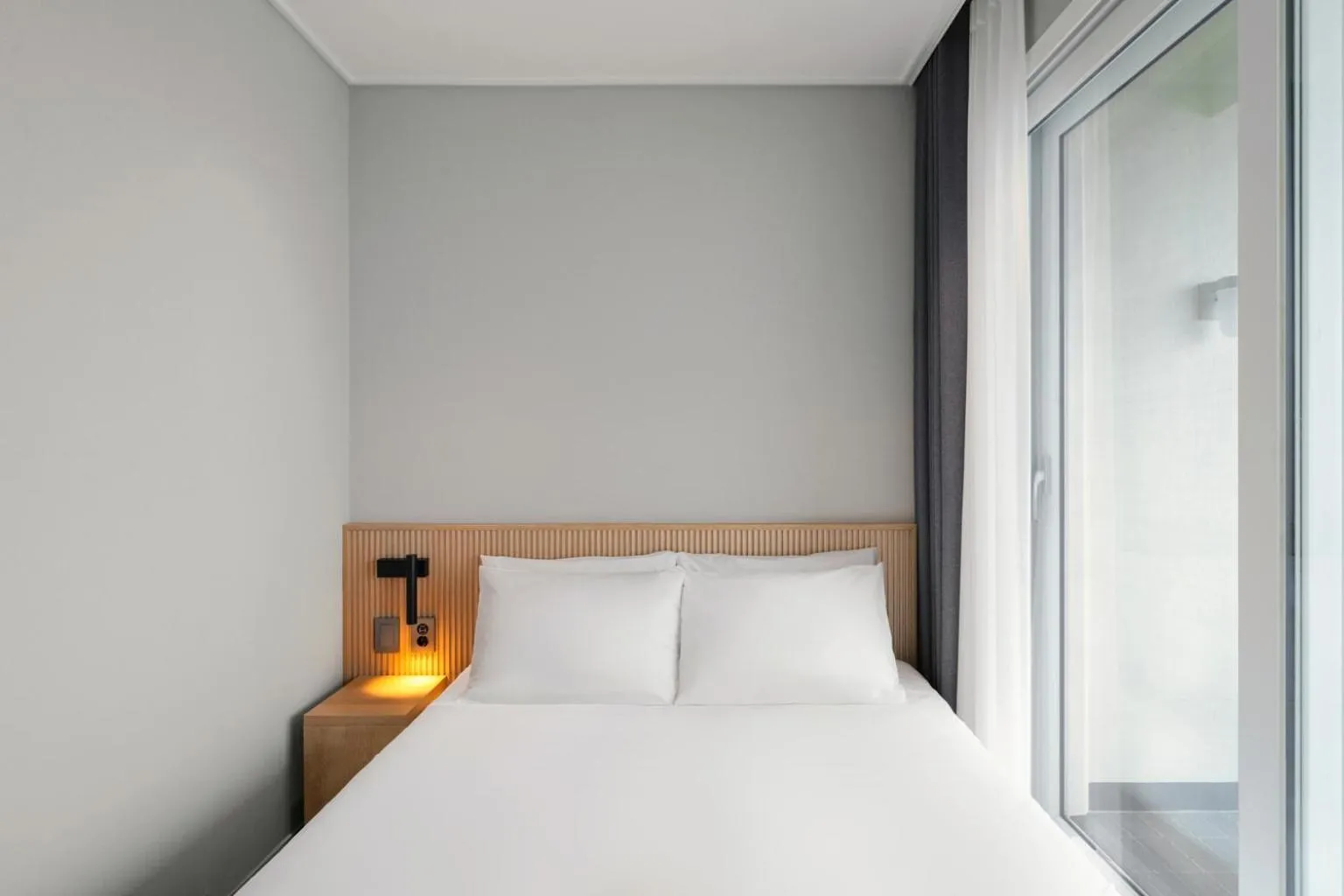 Bed in Le Collective Sokcho Beach