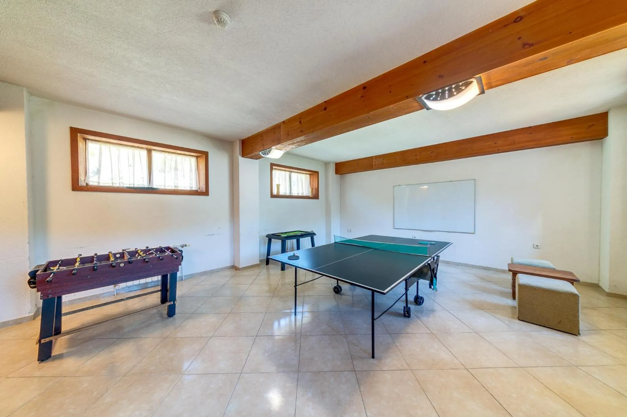 Table tennis in Hotel Mursal