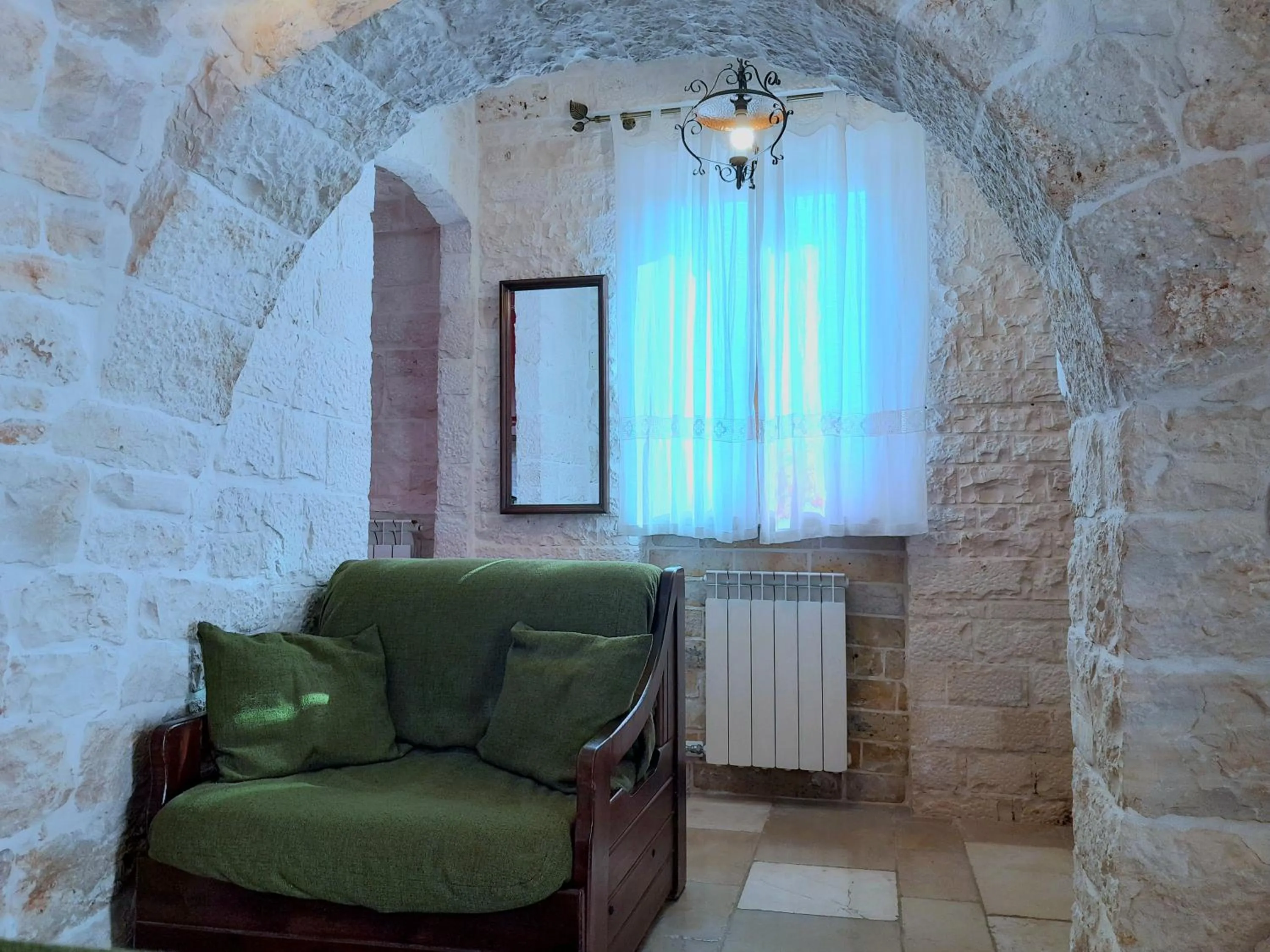 Living room in La Rosa dei Trulli B&B