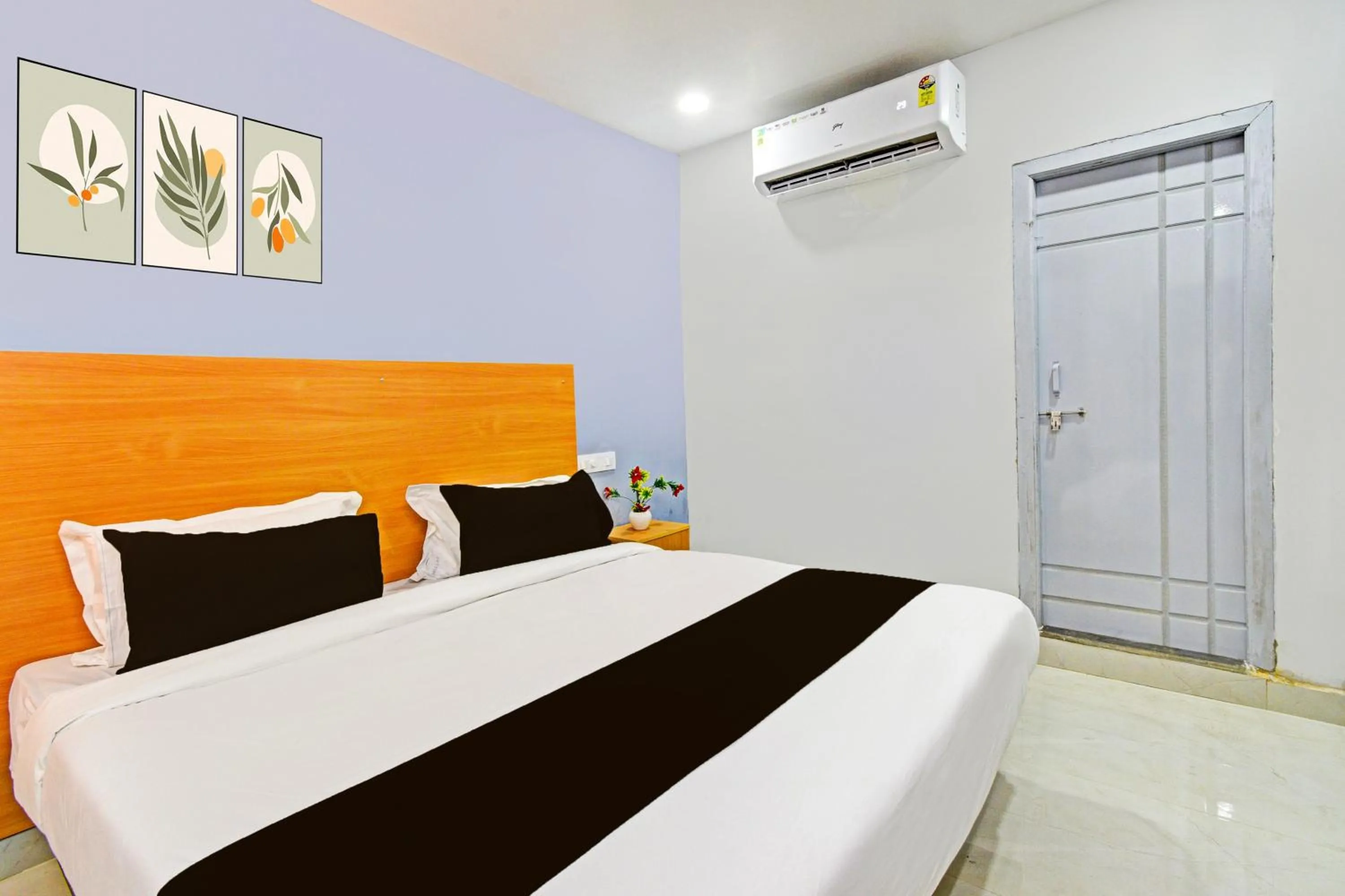 Bedroom in Hotel O RBS Square Inn Uppal