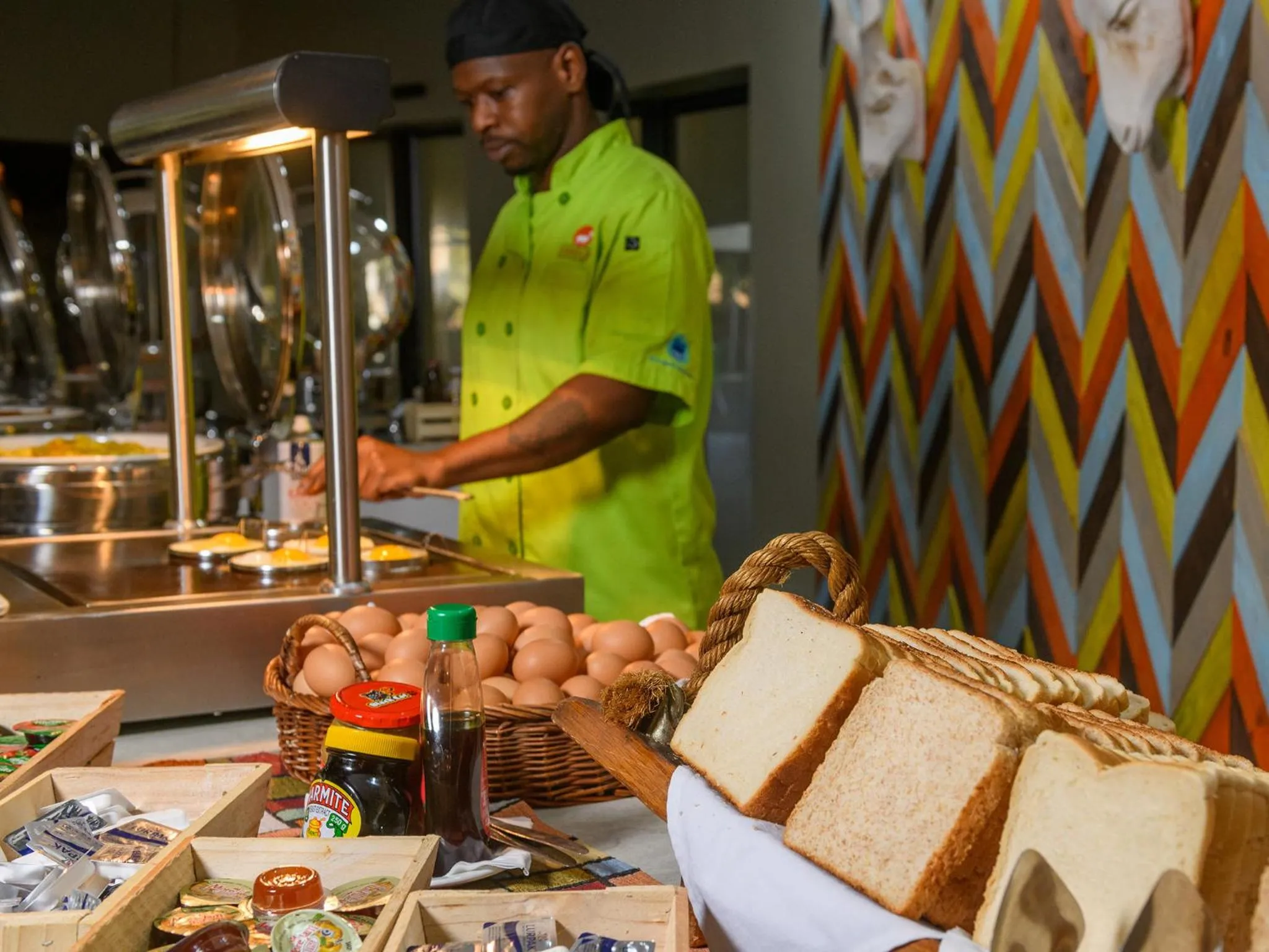 Restaurant/places to eat in Dikhololo