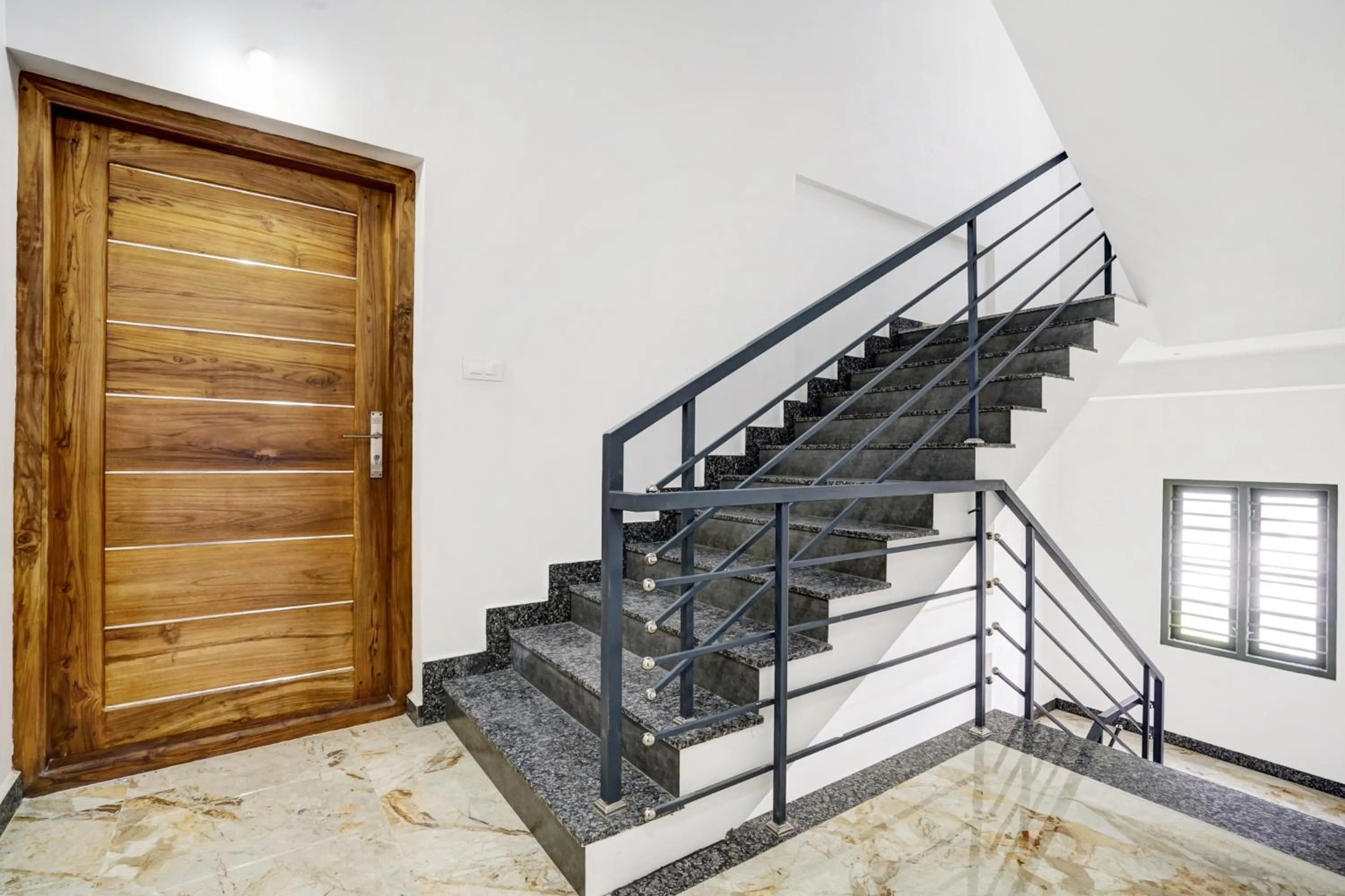 Lobby or reception in Hotel O EVA RESIDENCY