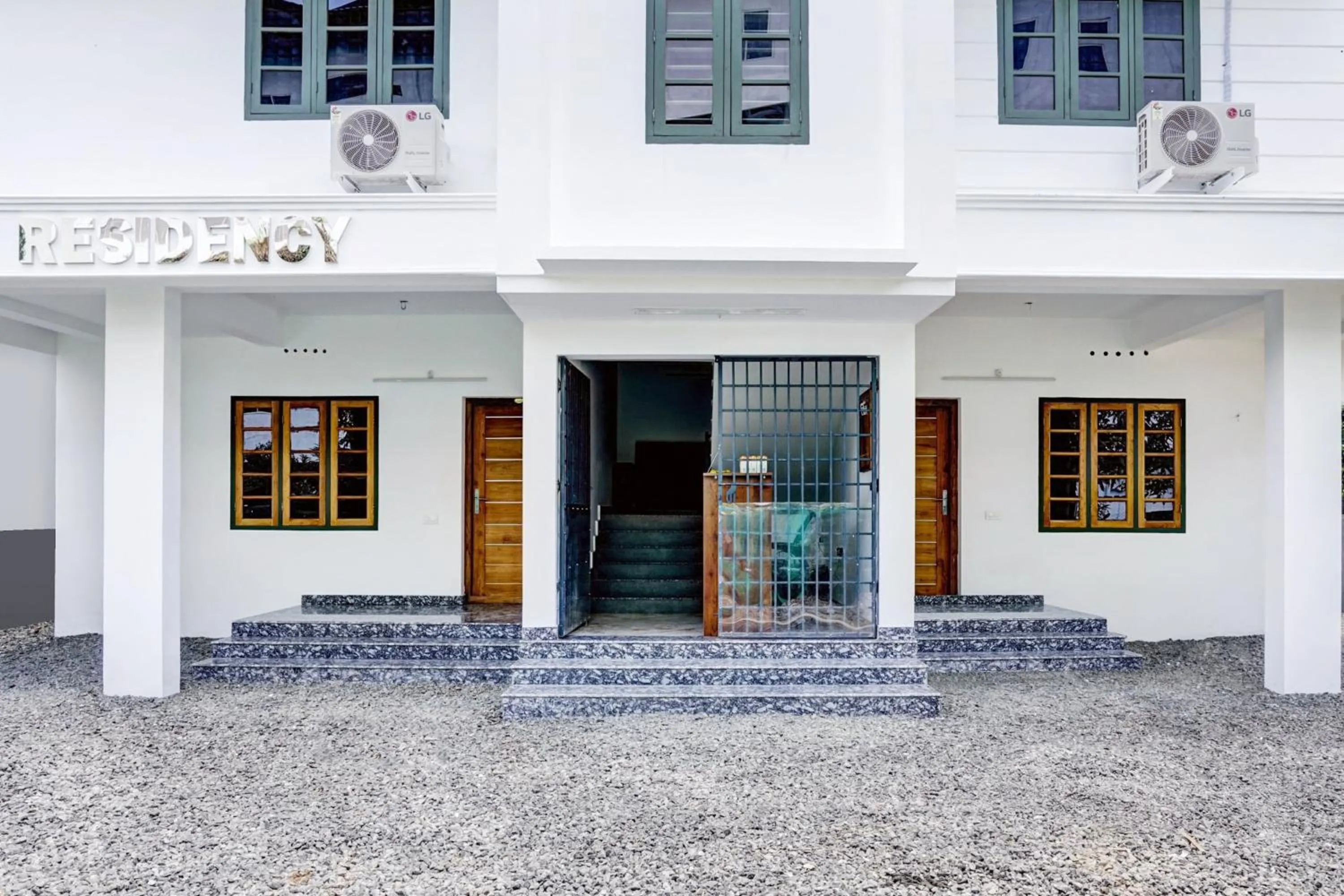 Facade/entrance in Hotel O EVA RESIDENCY