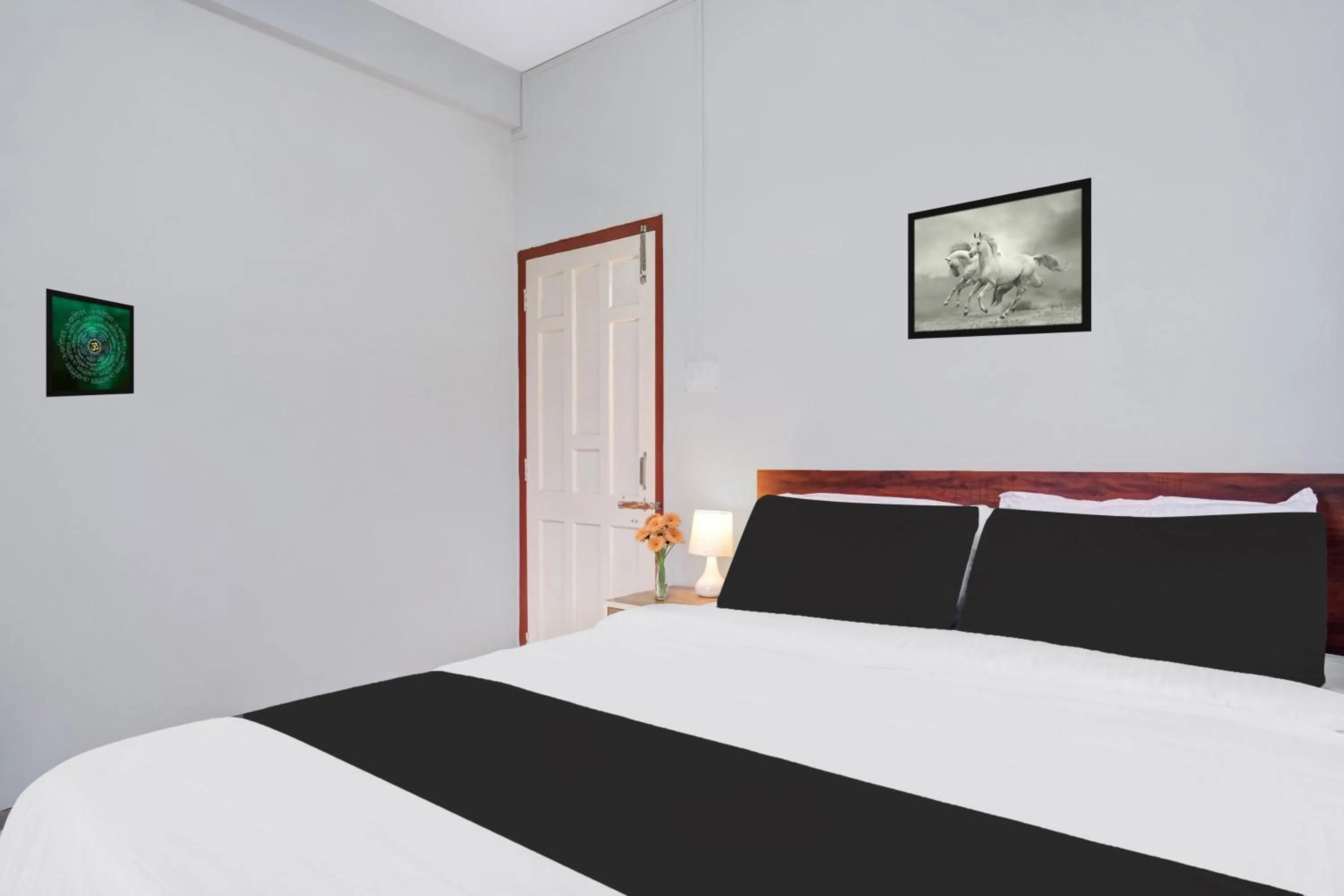 Bedroom, Bed in Hotel O Lapalang Shillong