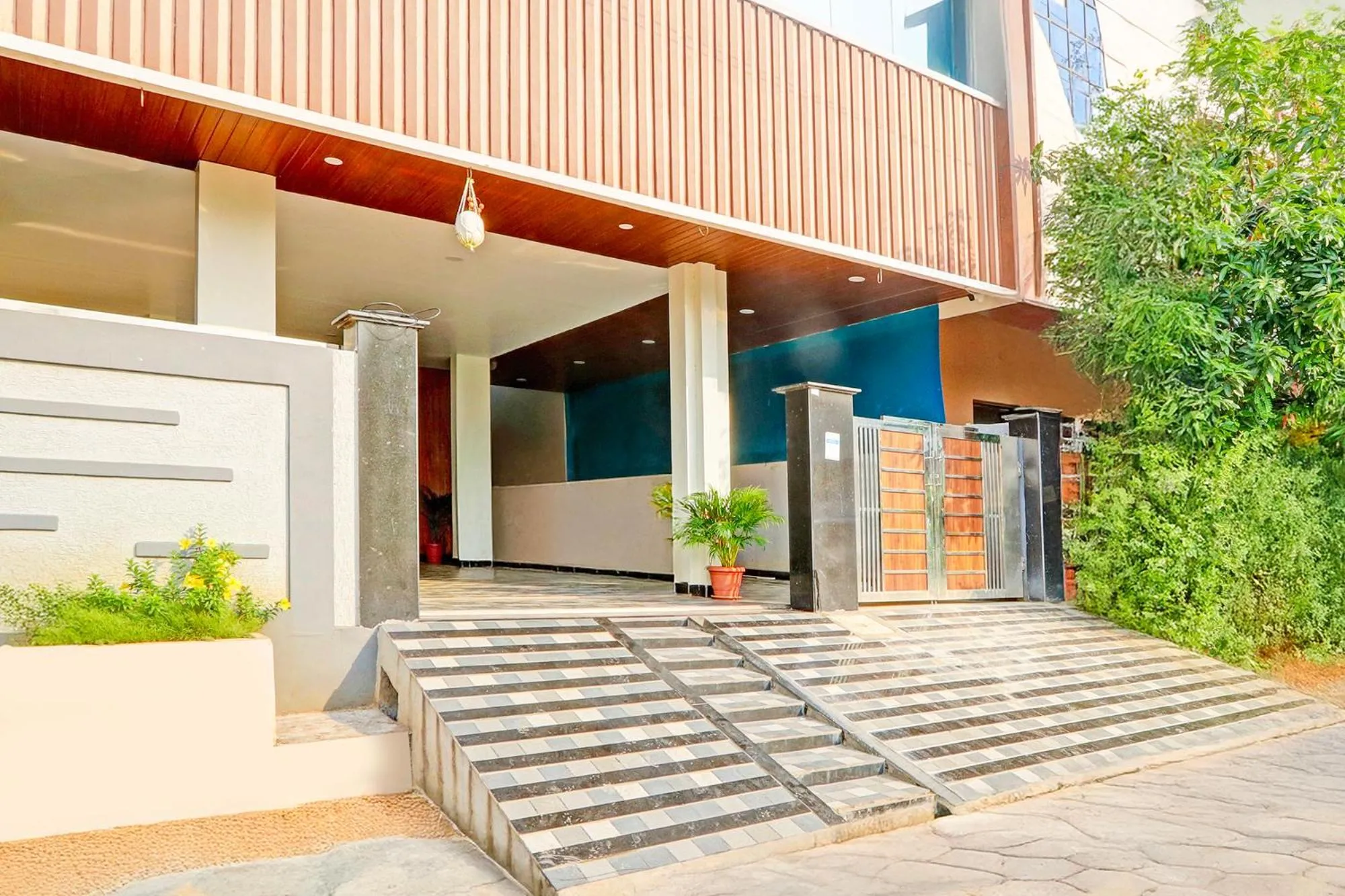 Facade/entrance in FabHotel Dharani Grand - Nr Mamata Medical College