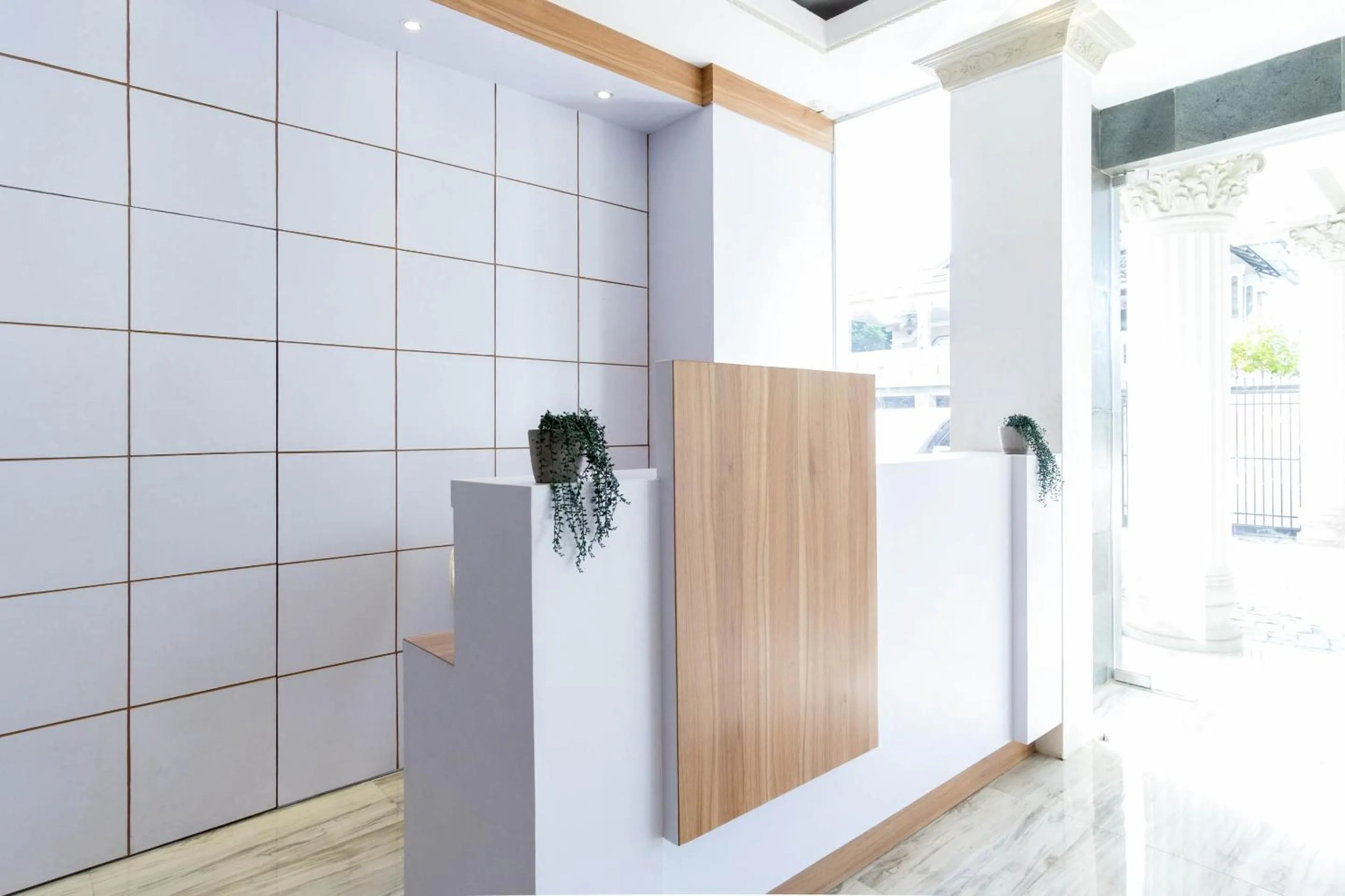 Lobby or reception in Capital O 293 Mutiara Hijau Suites Syariah