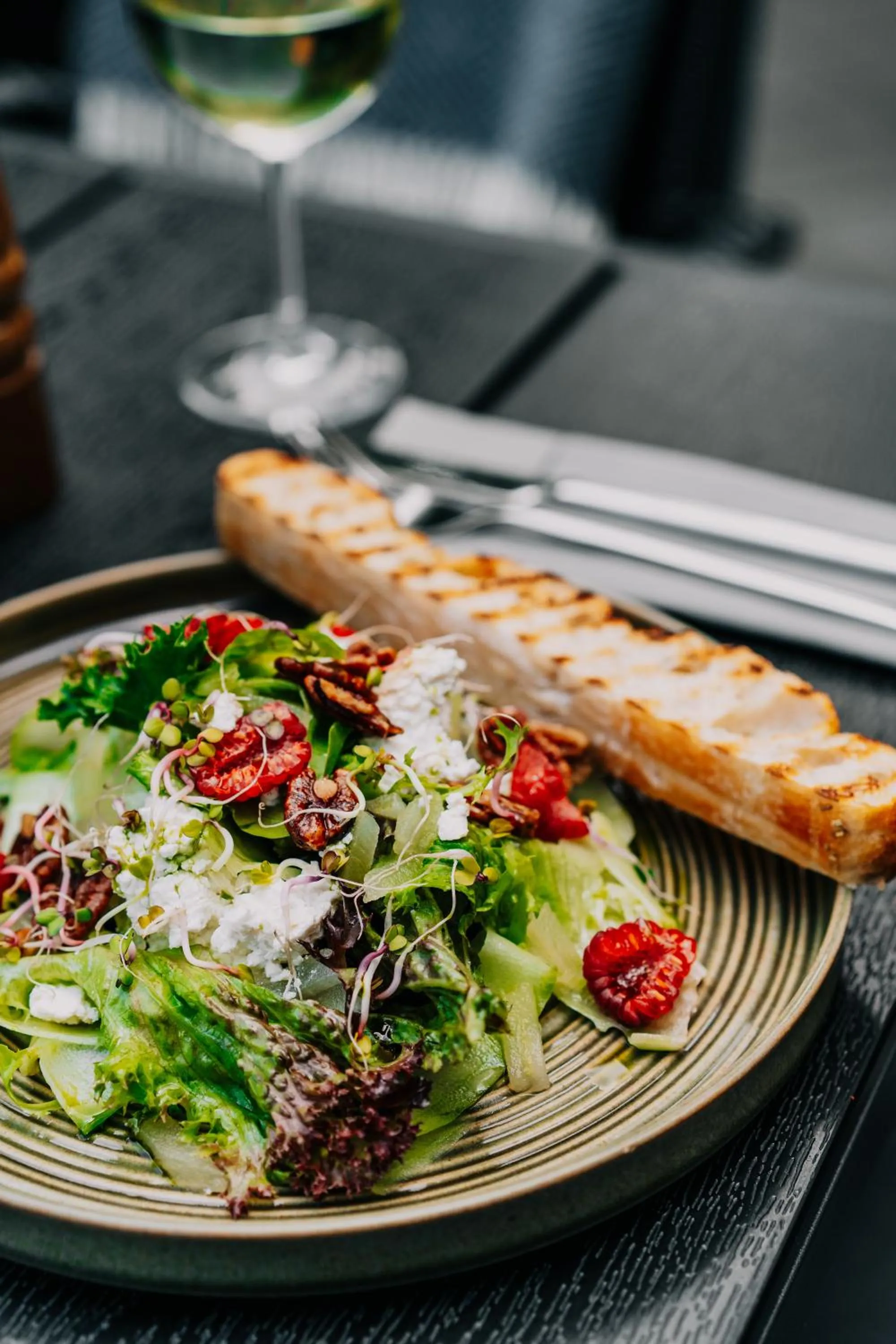 Restaurant/places to eat in Q Hotel Plus Kraków