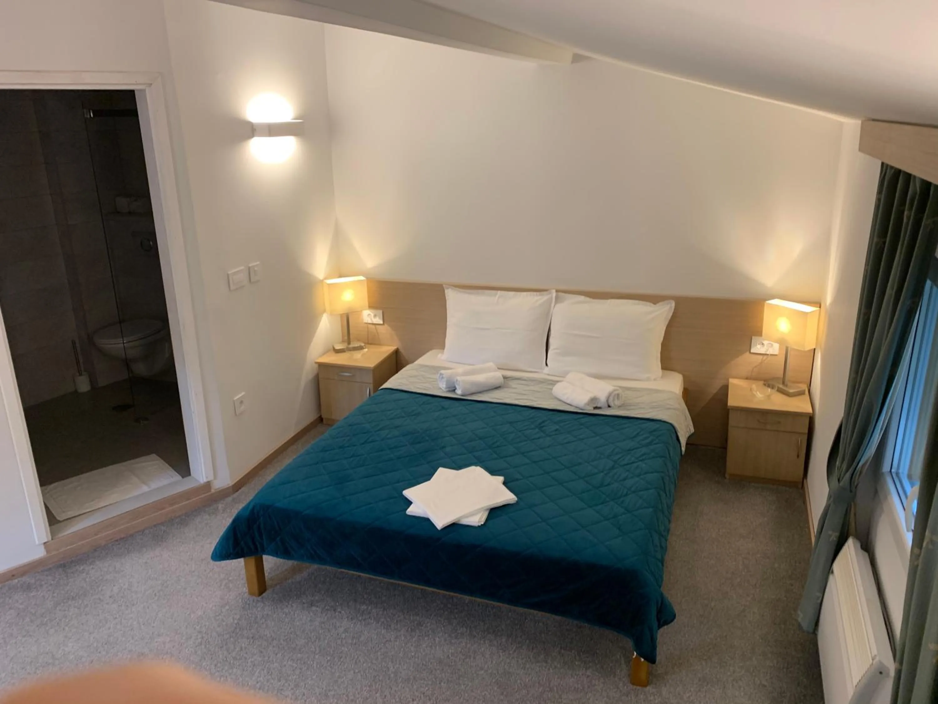 Bed in Garni hotel Vir