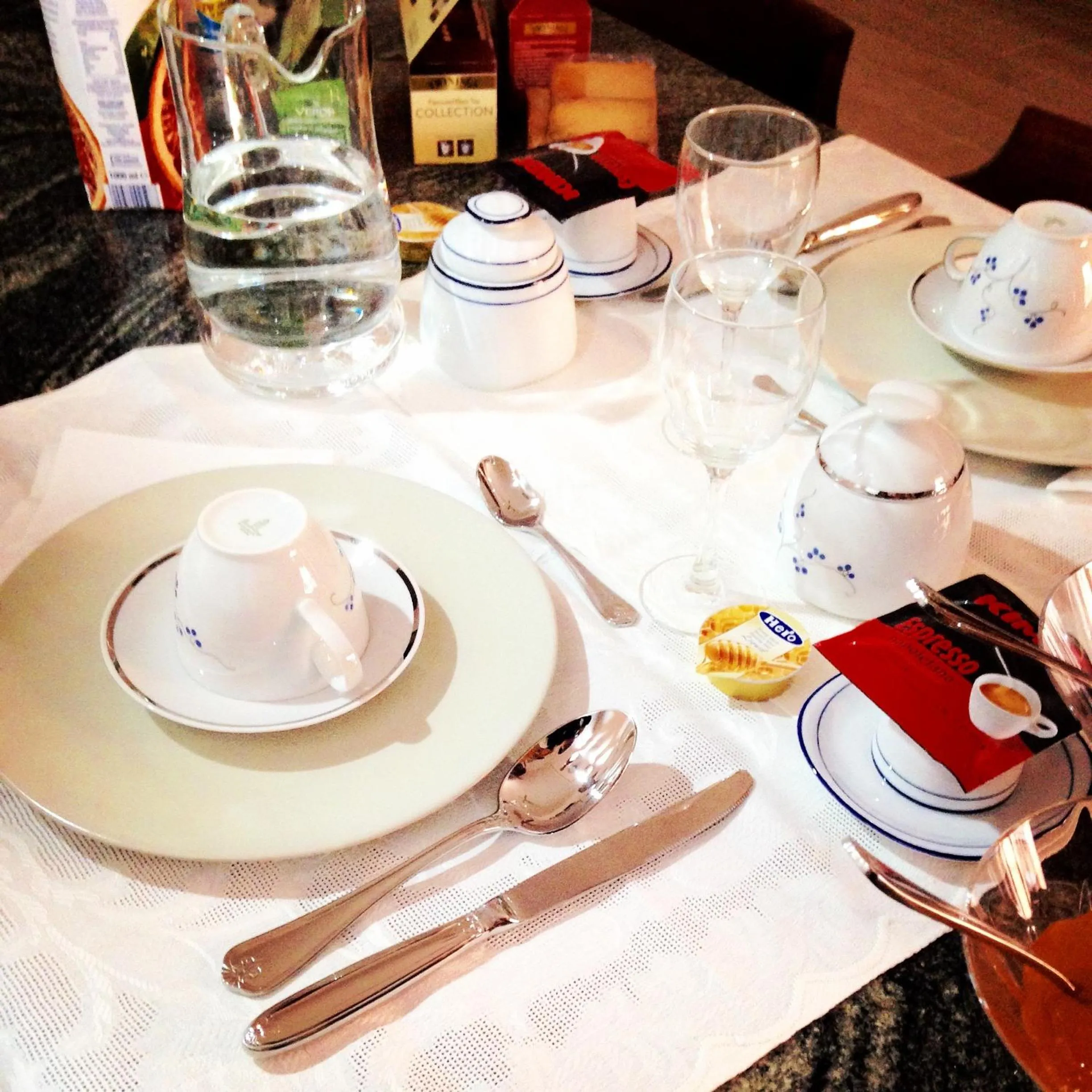 Restaurant/places to eat in B&B Santiago