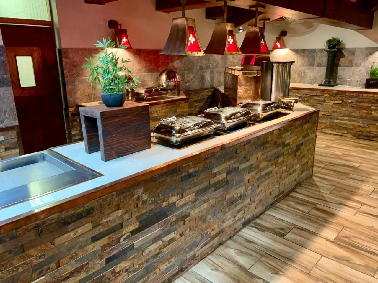 Restaurant/places to eat in Little Switzerland Resort by Dream Resorts