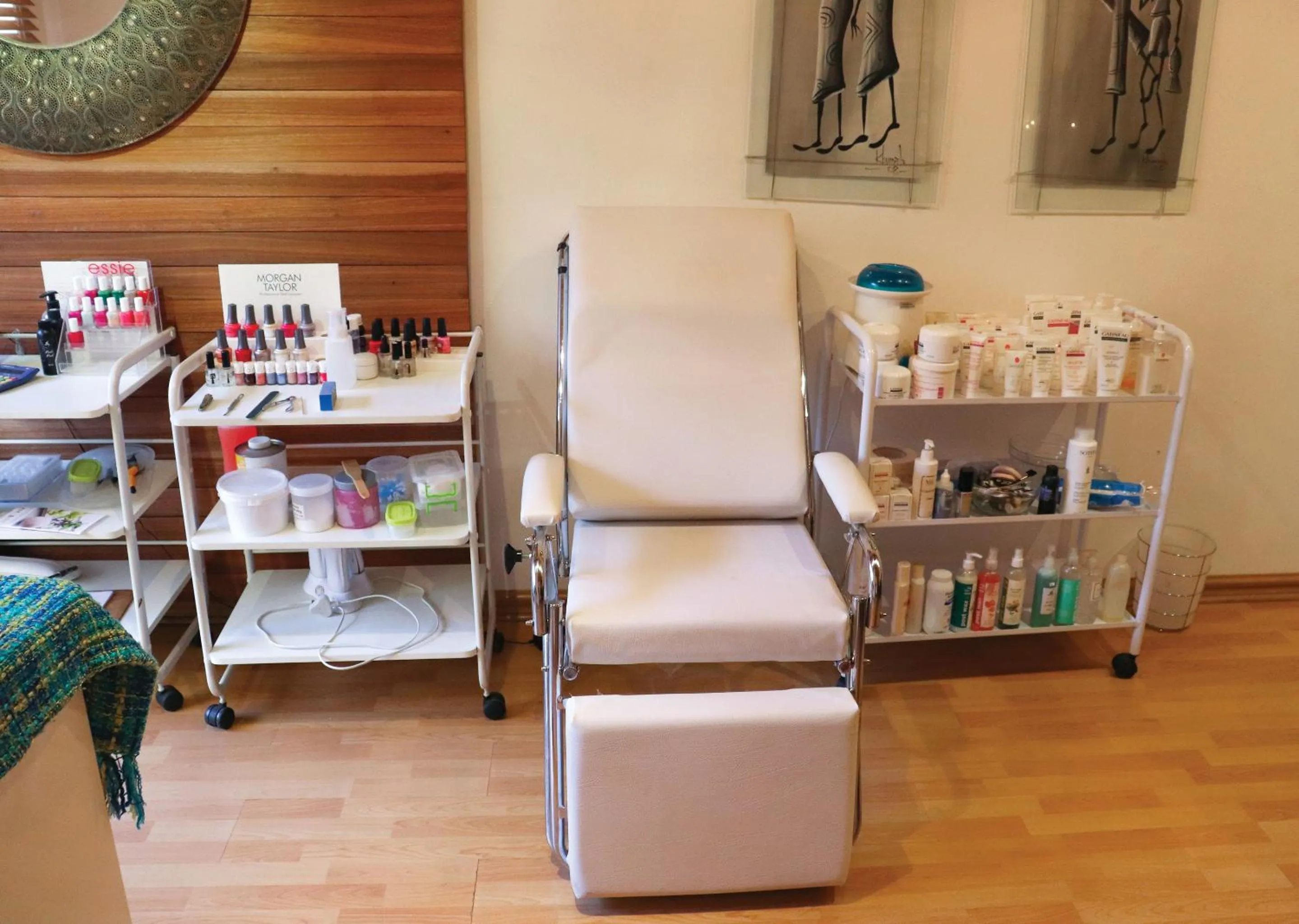 Massage in Little Switzerland Resort by Dream Resorts