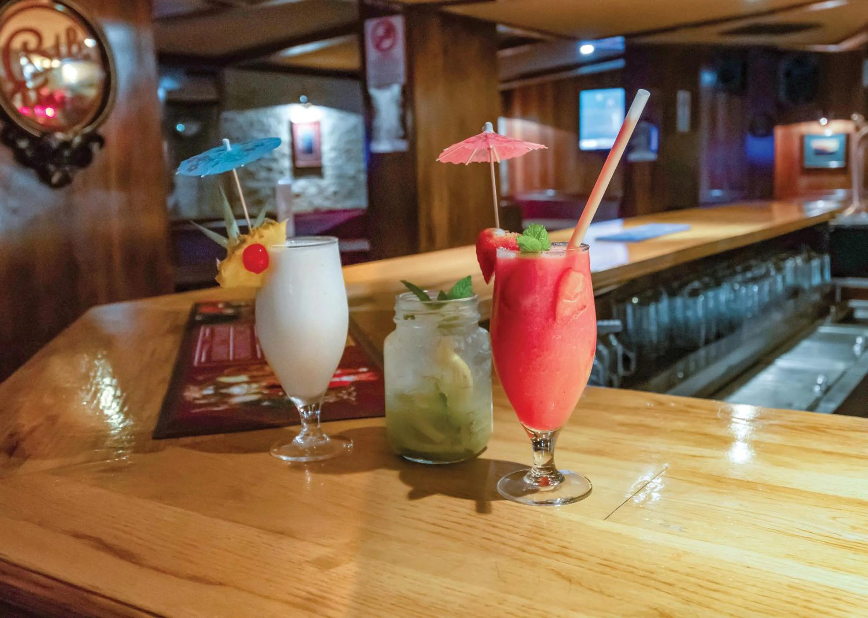 Lounge or bar in Little Switzerland Resort by Dream Resorts