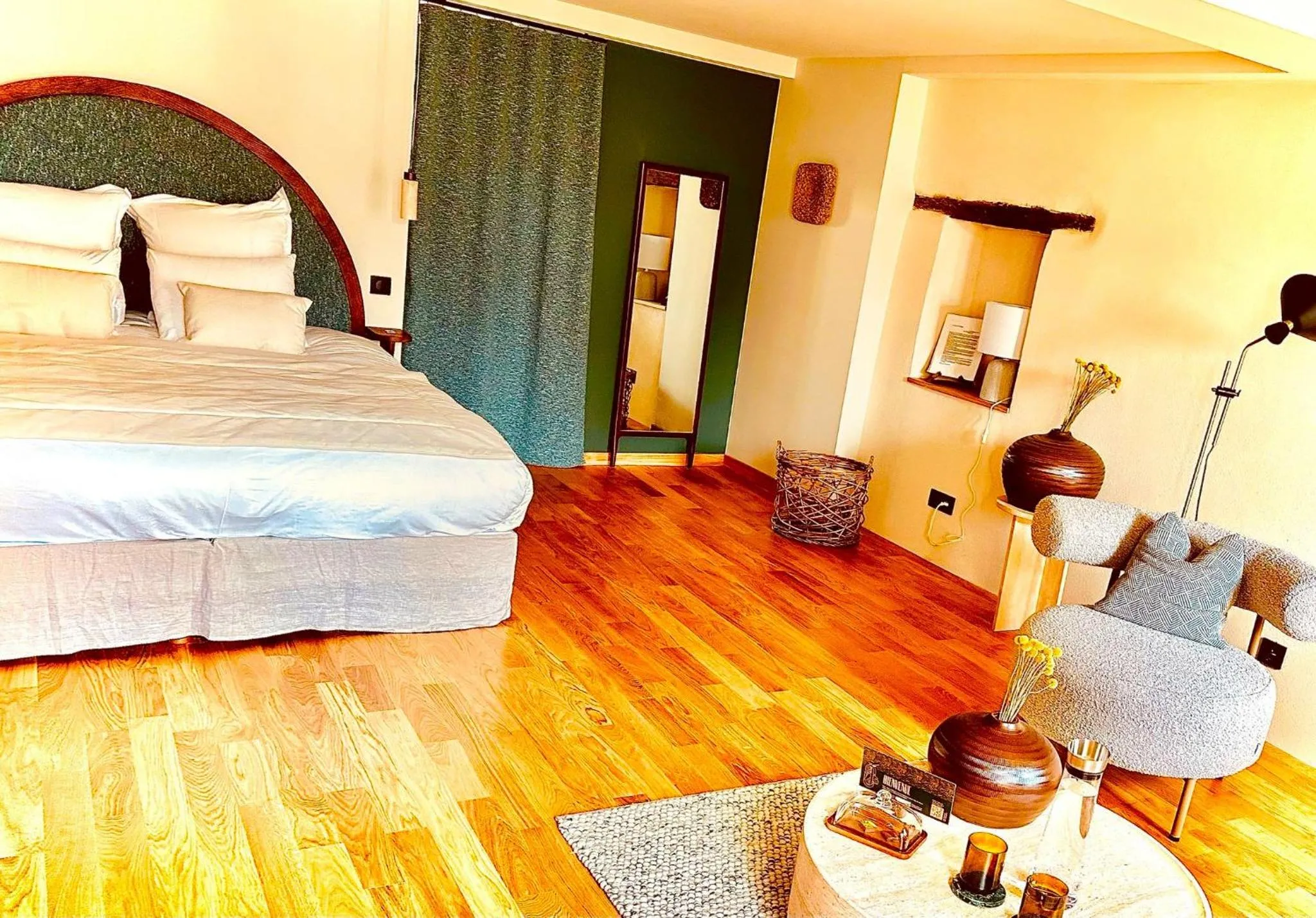 Bed in FÓLKLORE Boutique Hôtel