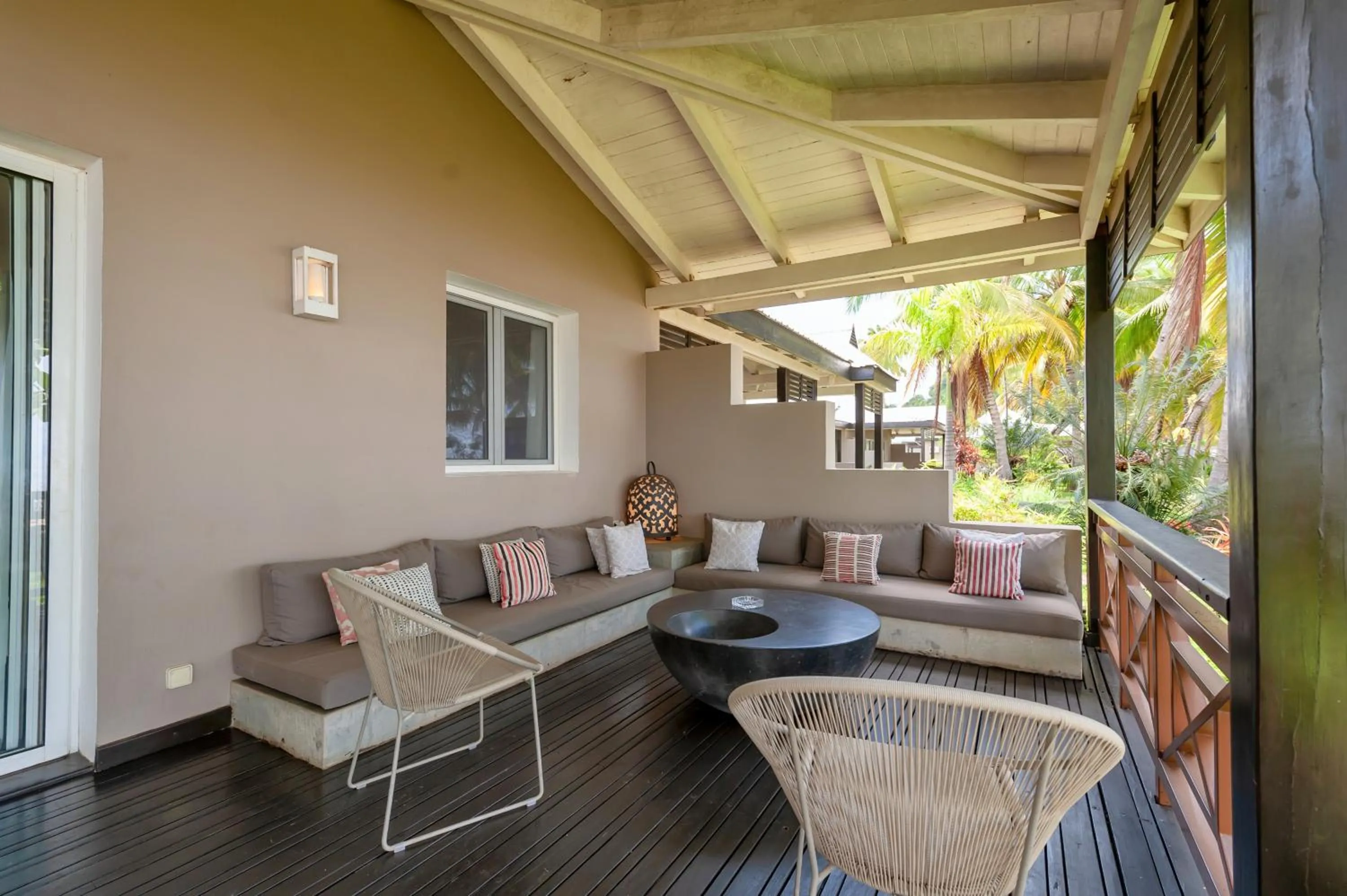 Patio in Palm Beach Resort & Spa