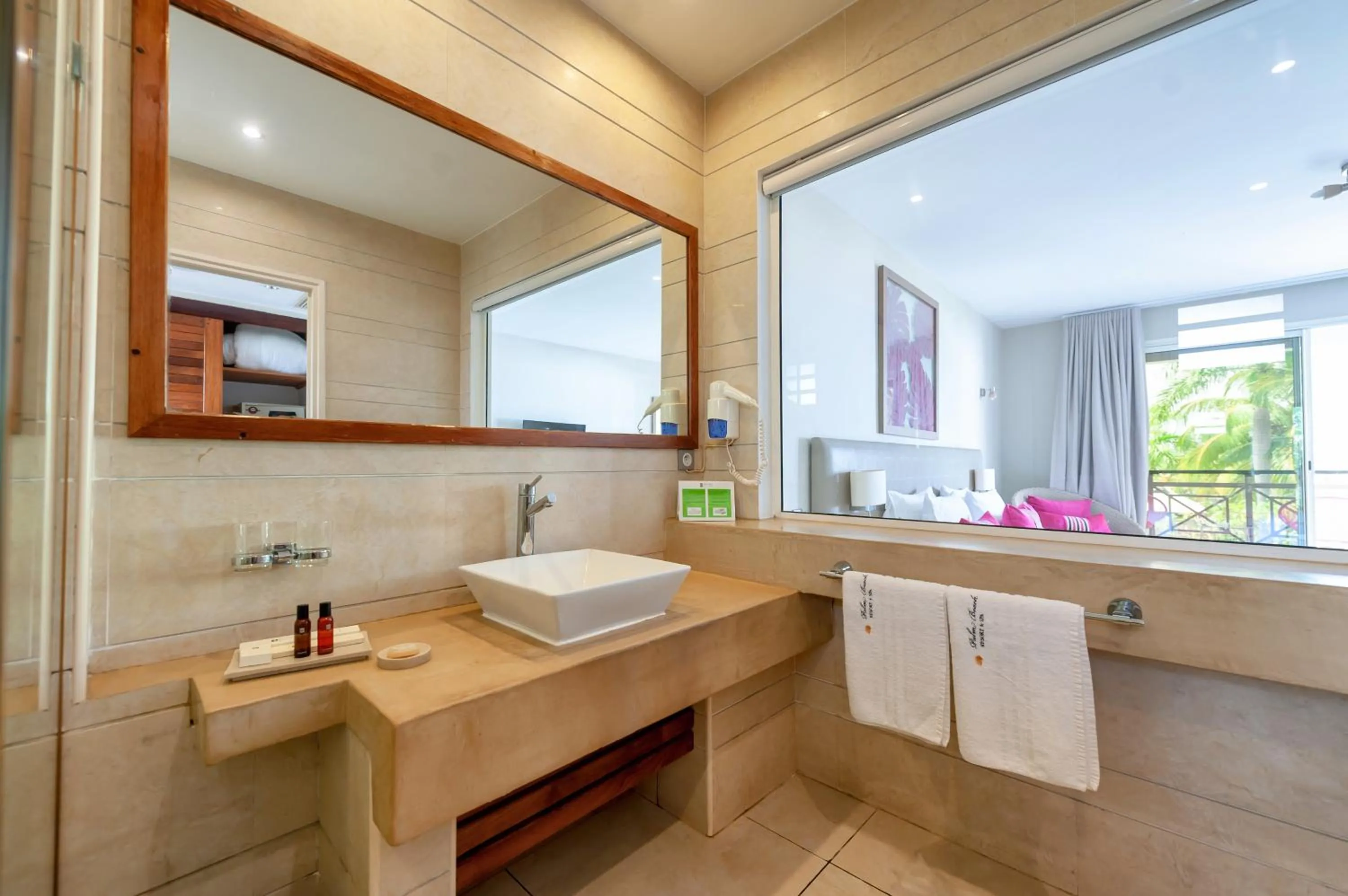 Bathroom in Palm Beach Resort & Spa