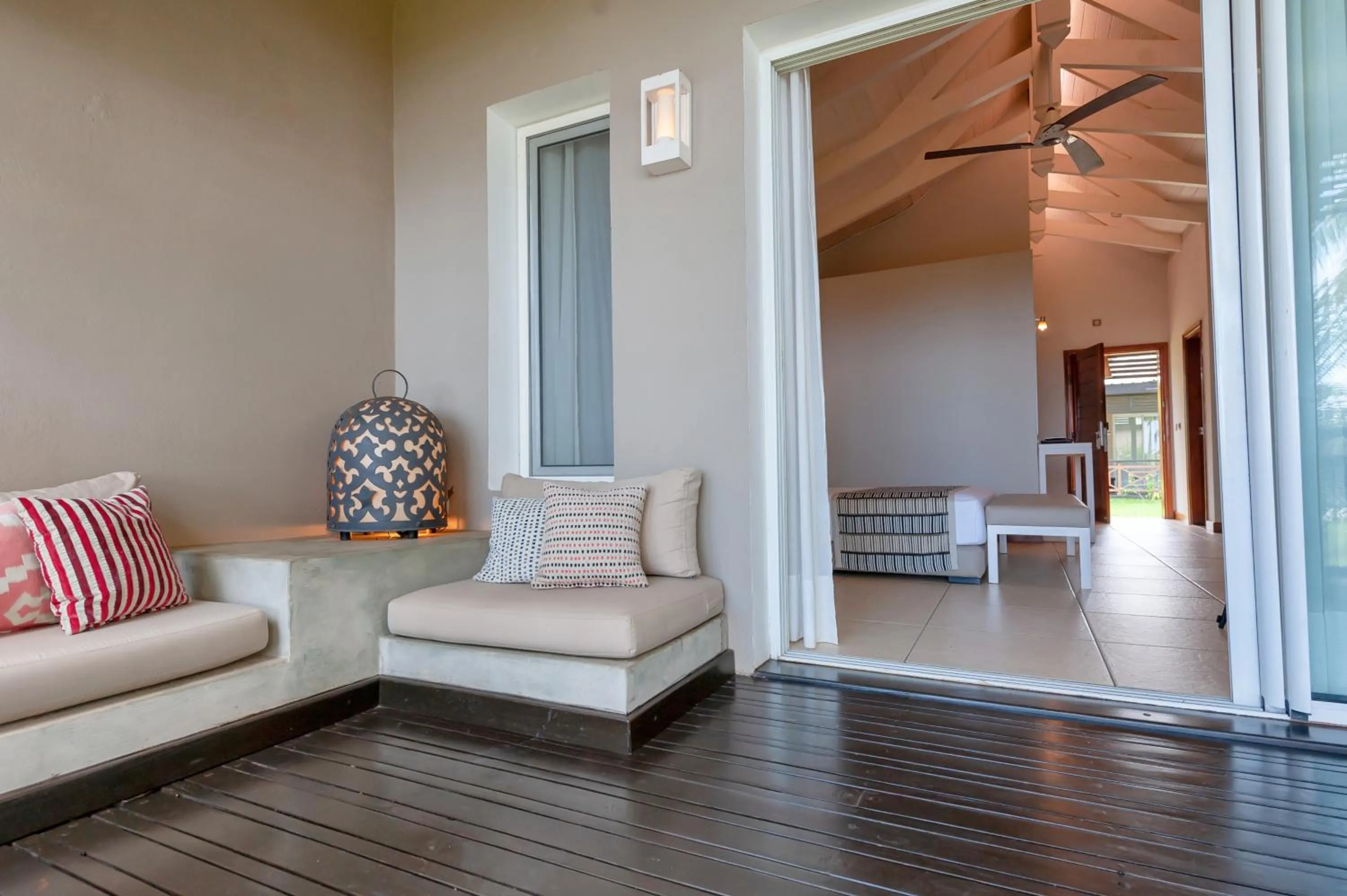 Patio in Palm Beach Resort & Spa